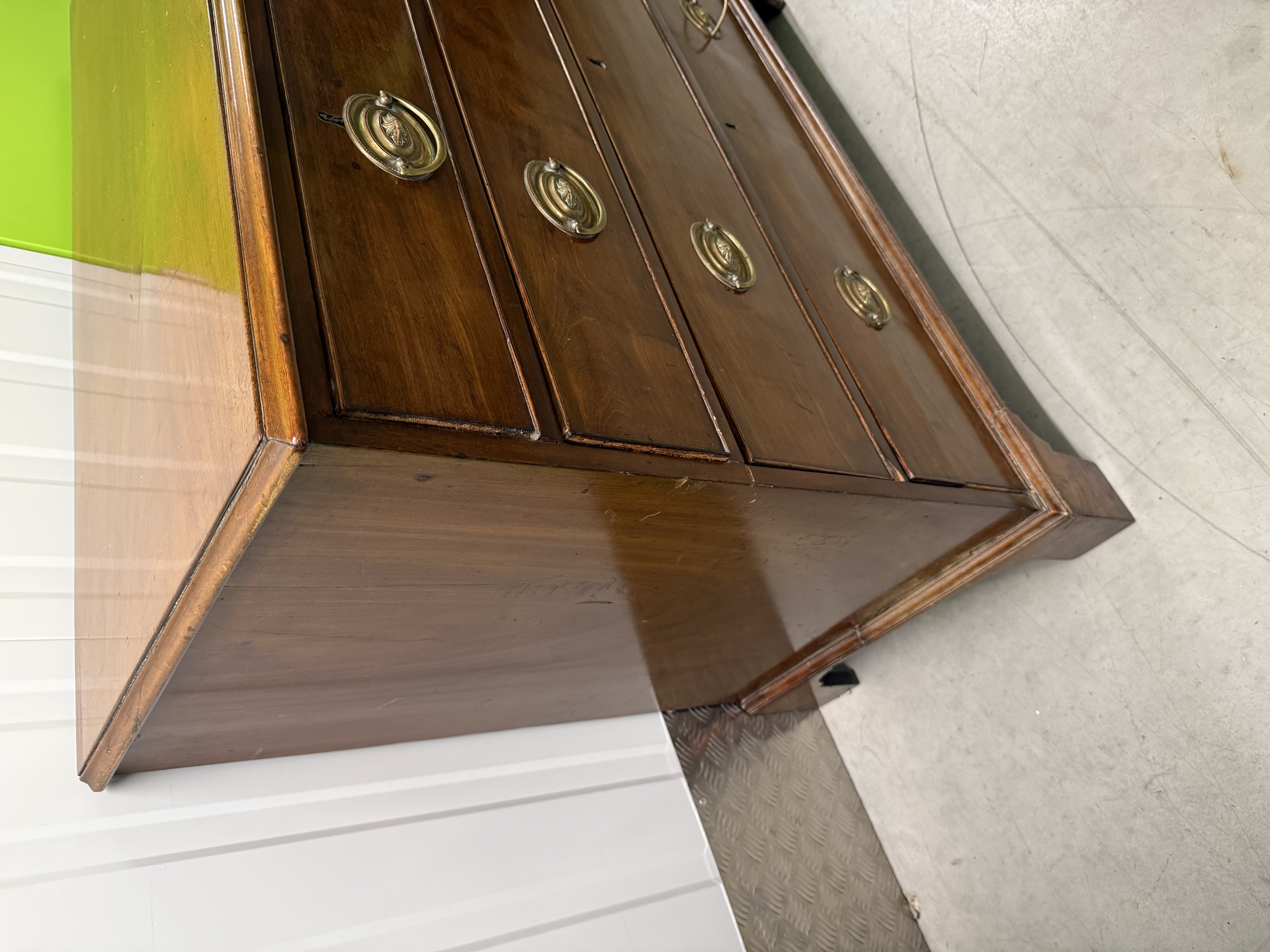 Antique Georgian mahogany chest of drawers 