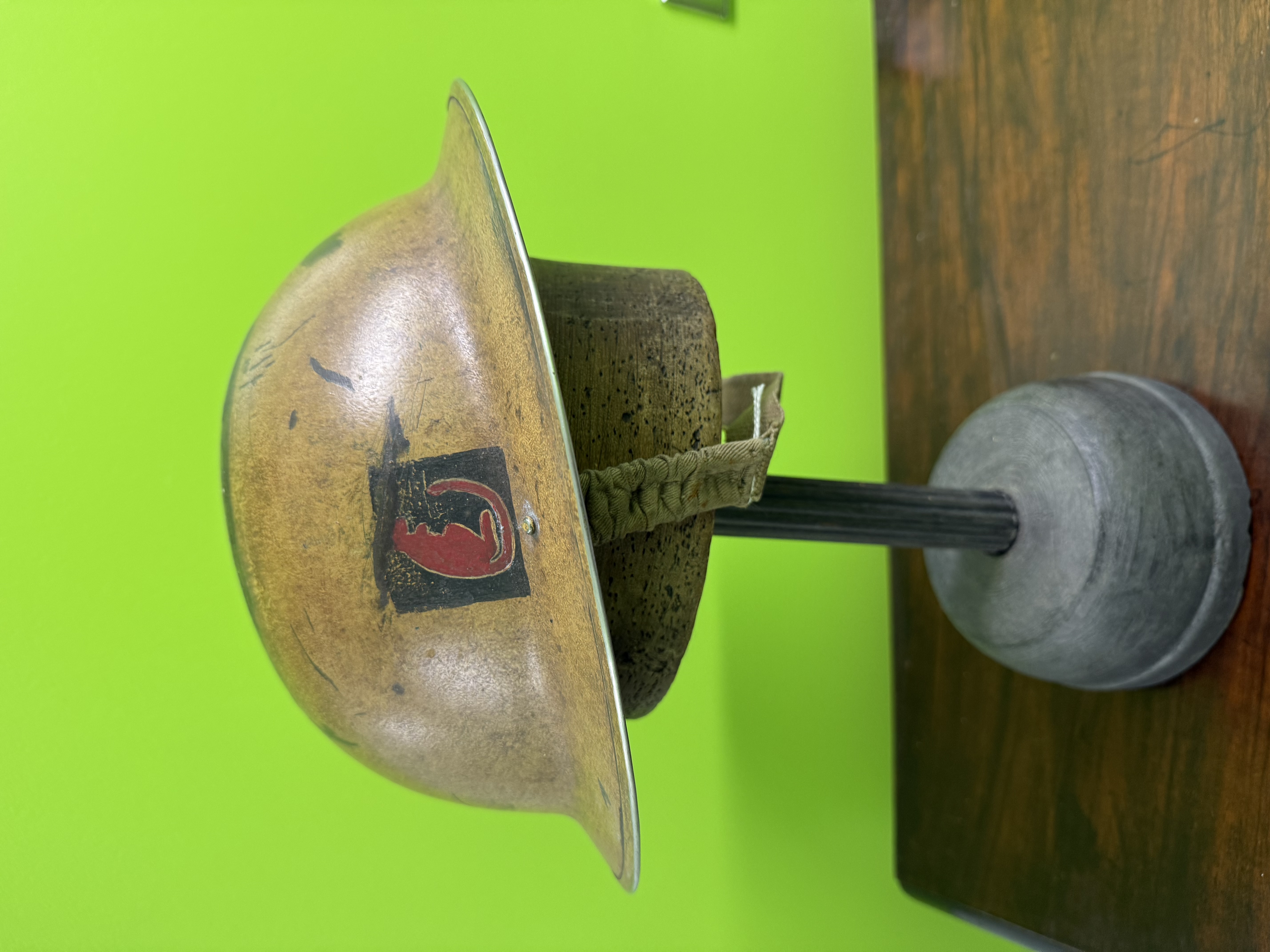 Vintage WW2 British Army Brodie helmet Desert Rats 7th armoured division 