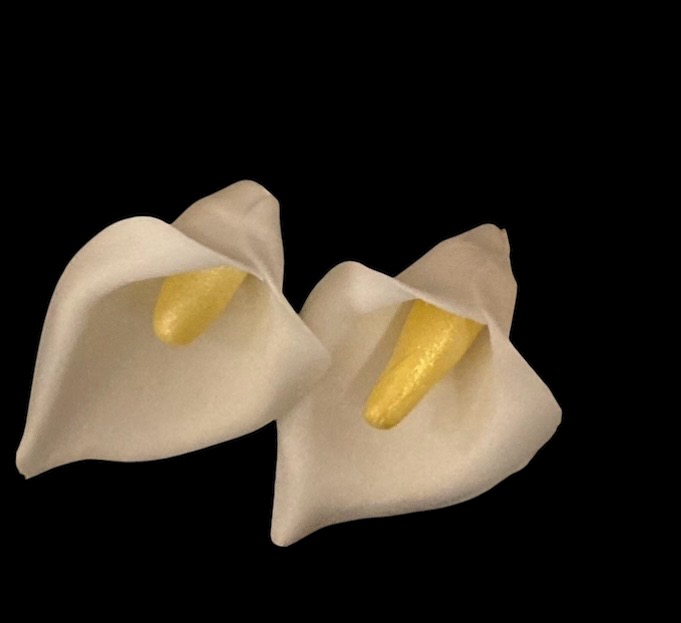 10. Fondant Lilies (2)
