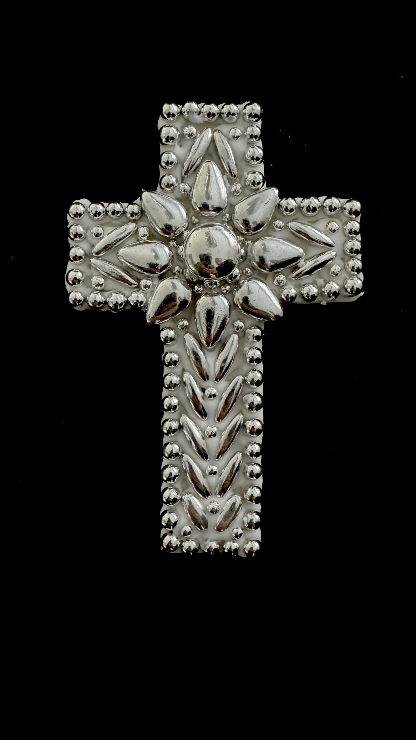 25. 4.75 in. Flower Cross