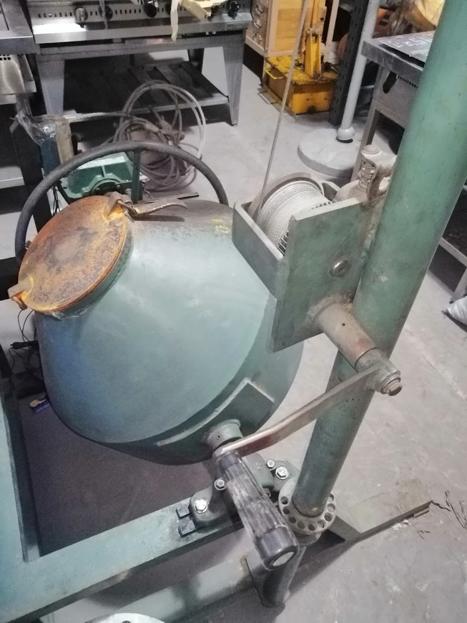 Mezcladora industrial con sistema de descarga