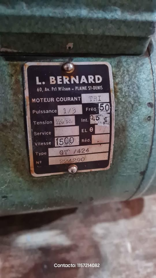 bomba industrial con motor eléctrico de la marca L. Bernard, modelo GT/424