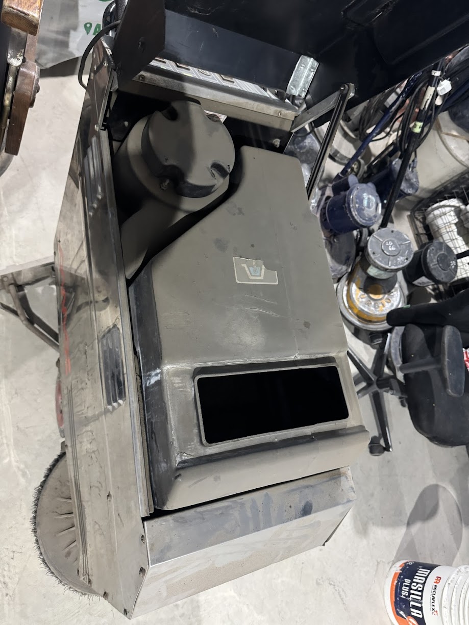 Máquina barredora industrial comac le20 