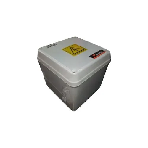 Caja De Paso Estanca Ip65 Con Protección Uv Roker Pr999/110 Color Blanco