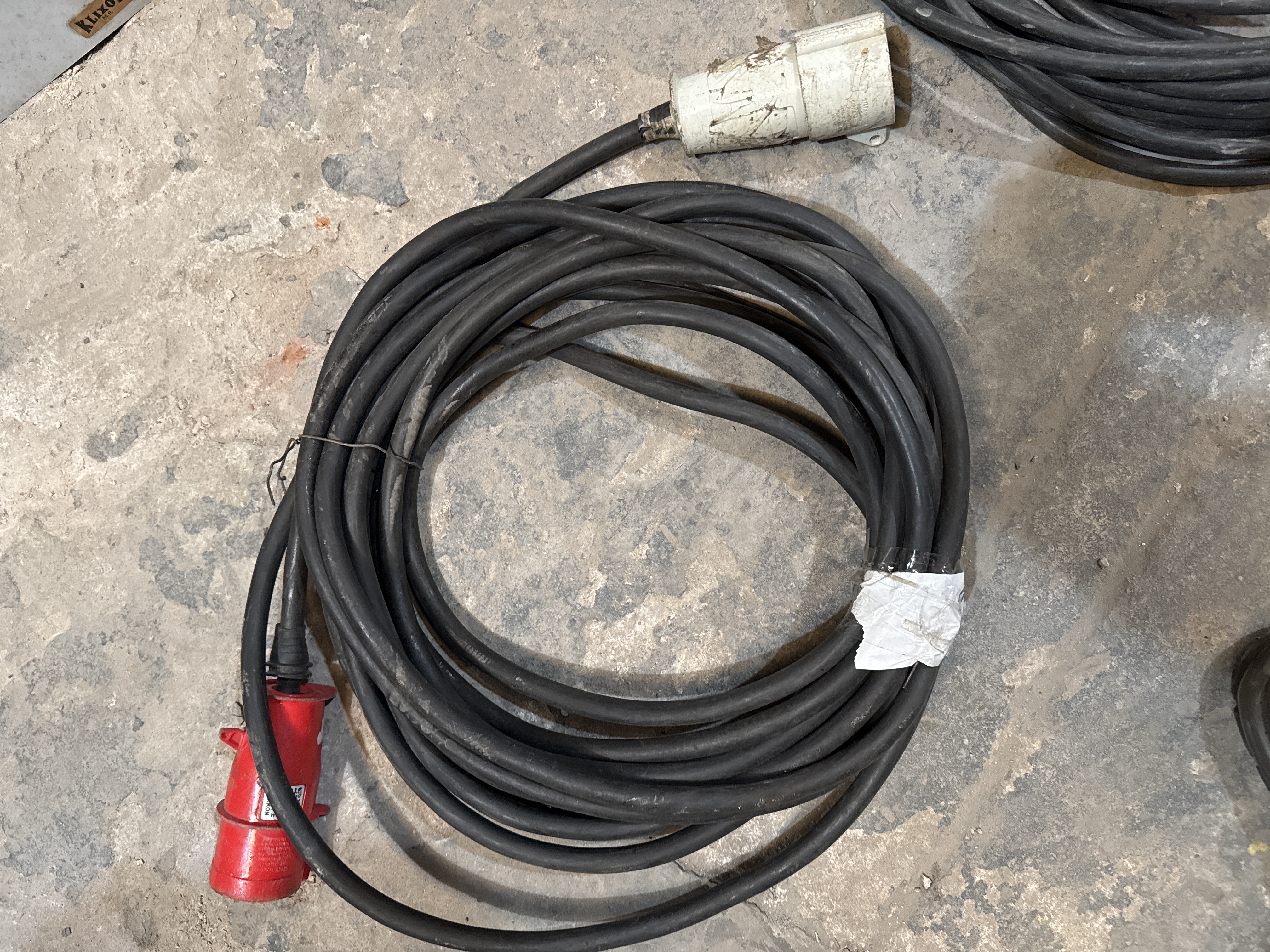 Cable alargue Trifasico con fichas steck 14 m 