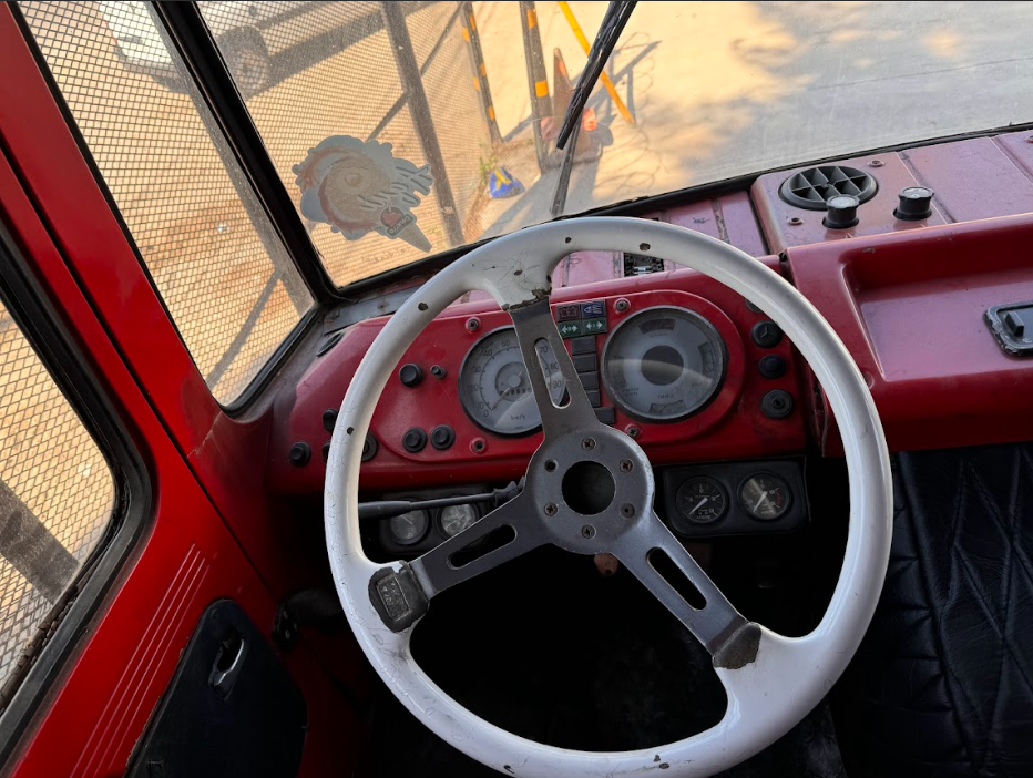 Camion mercedes 608D equipo de frio R502 