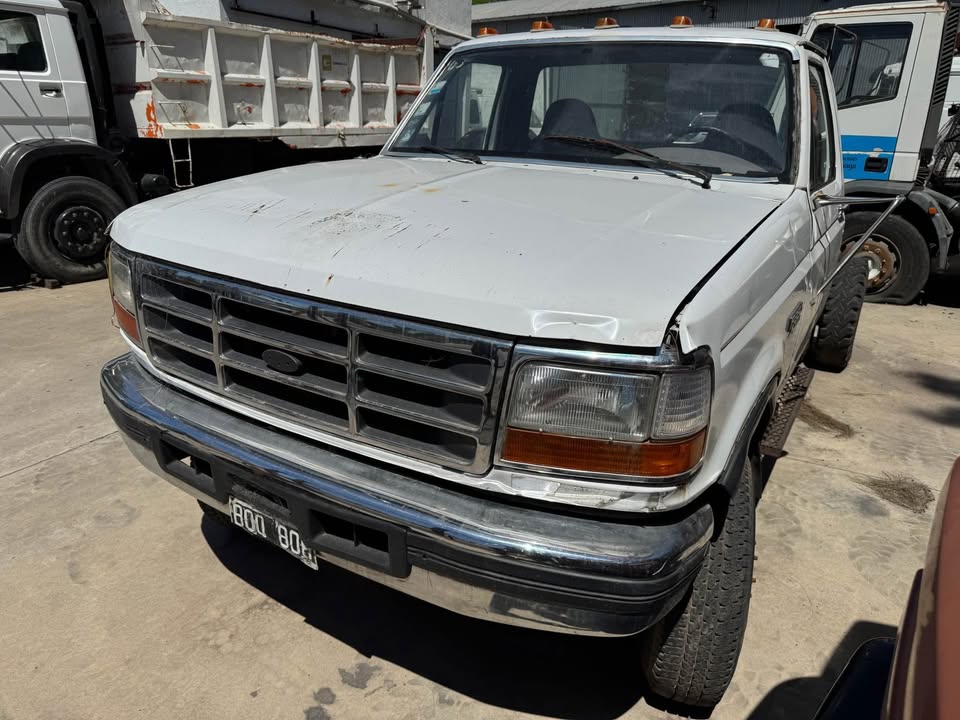 Ford 350 4x4 americana 1997