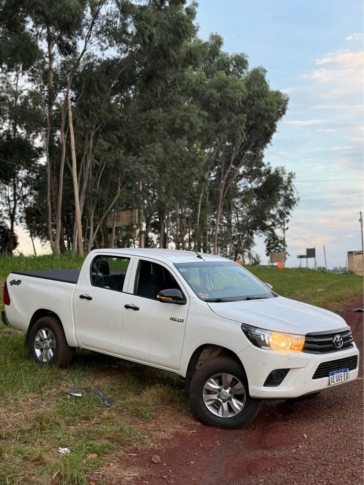 Toyota Hilux 4x4 2019 CD 2.4 TDI
