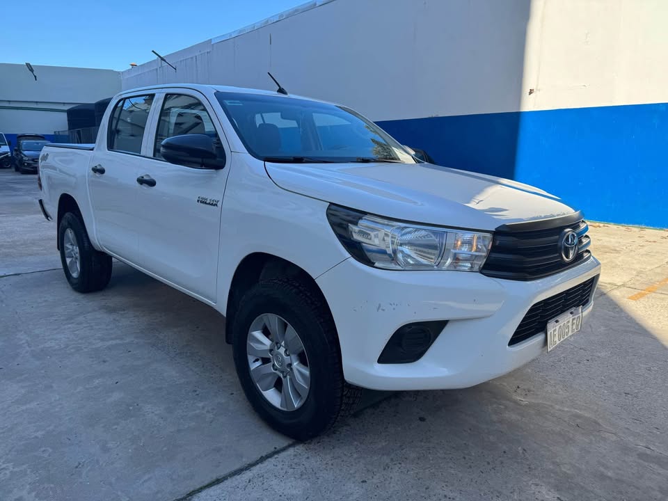 Toyota Hilux 4x4 2019 CD 2.4 TDI