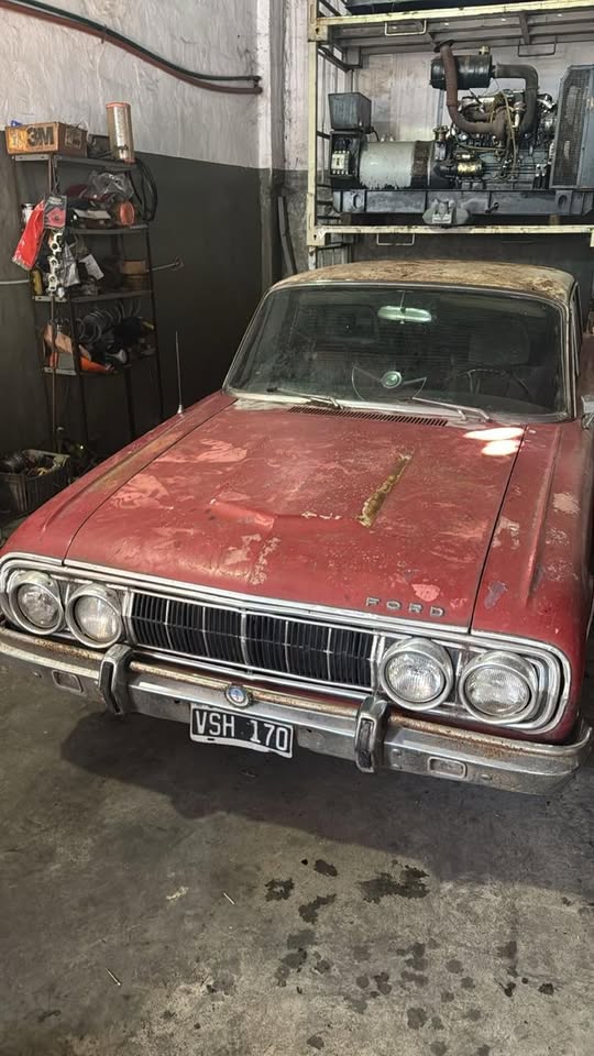 1971 Ford Falcon Futura Titular