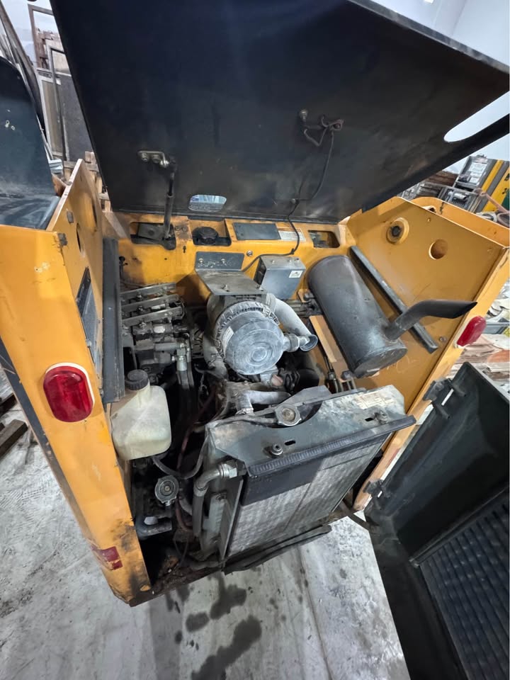 Mnipala Mustang 2013 con 2400hs 