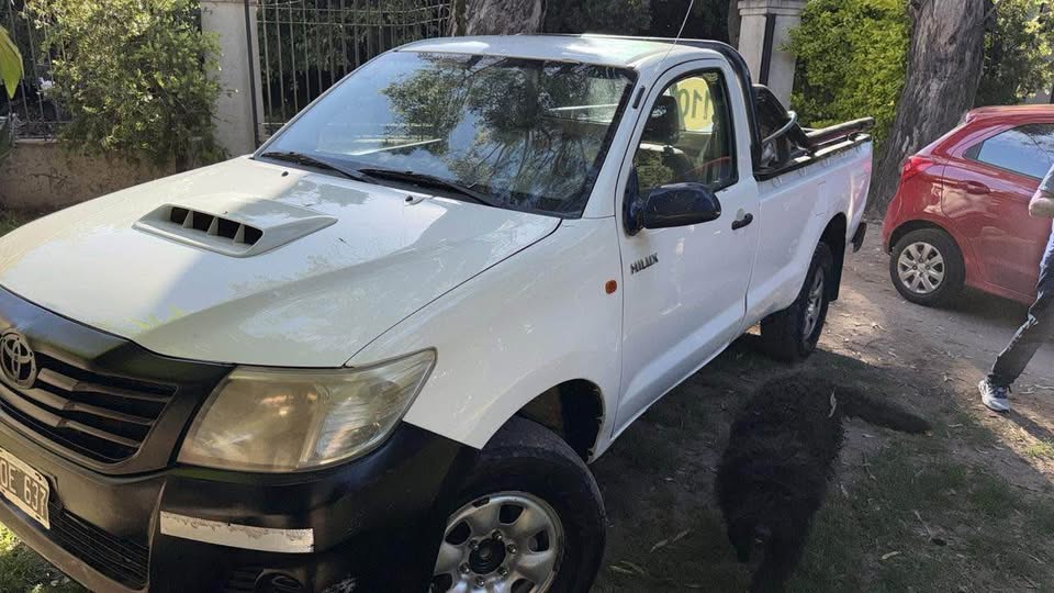 Toyota hilux 2014 cabina simple 4x2 