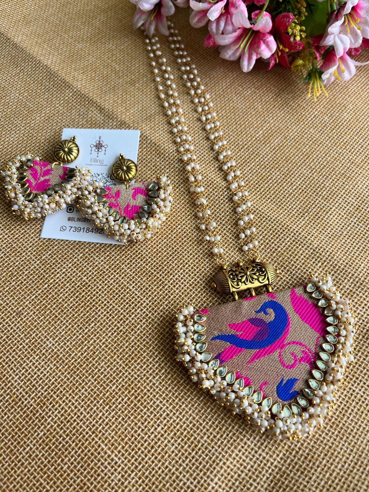 Traditional Pearl Jewelry Set