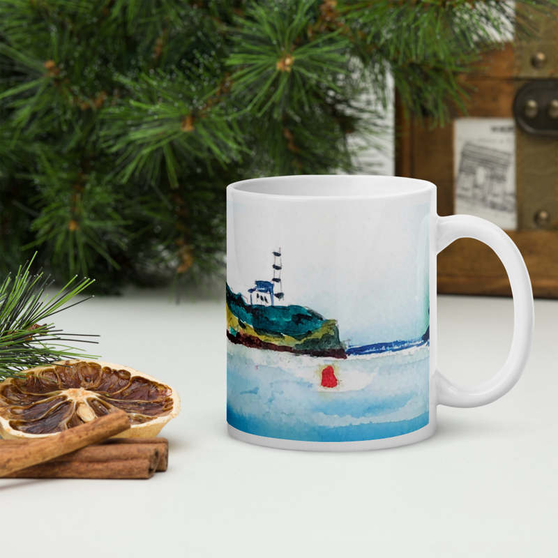 Taza con diseño de faro a sa boca