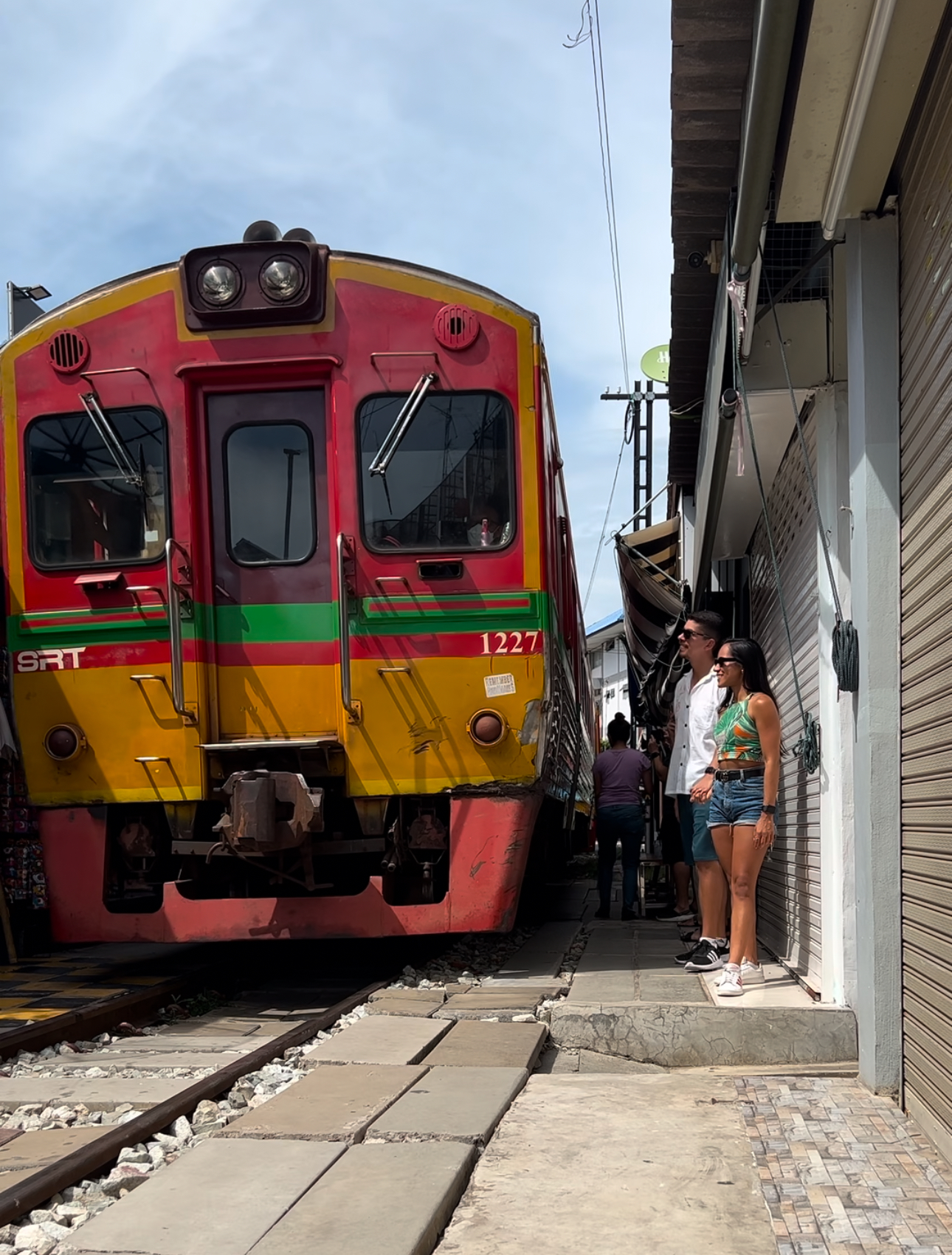 Mercado do trem e mercado flutuante
