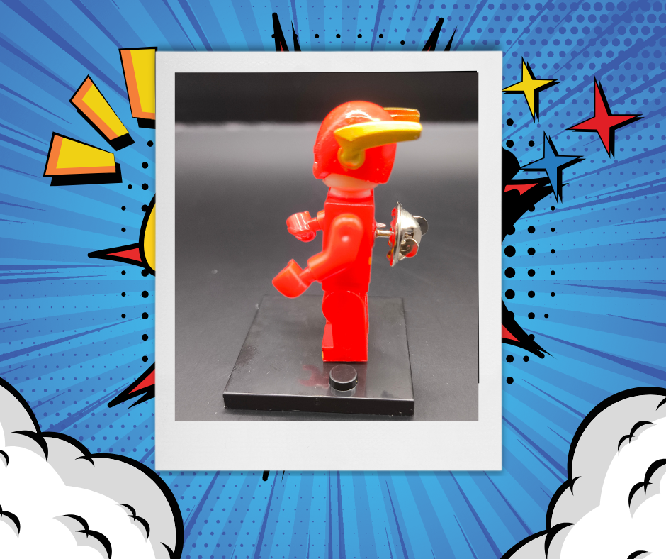 Flash G*t - Figure brooch