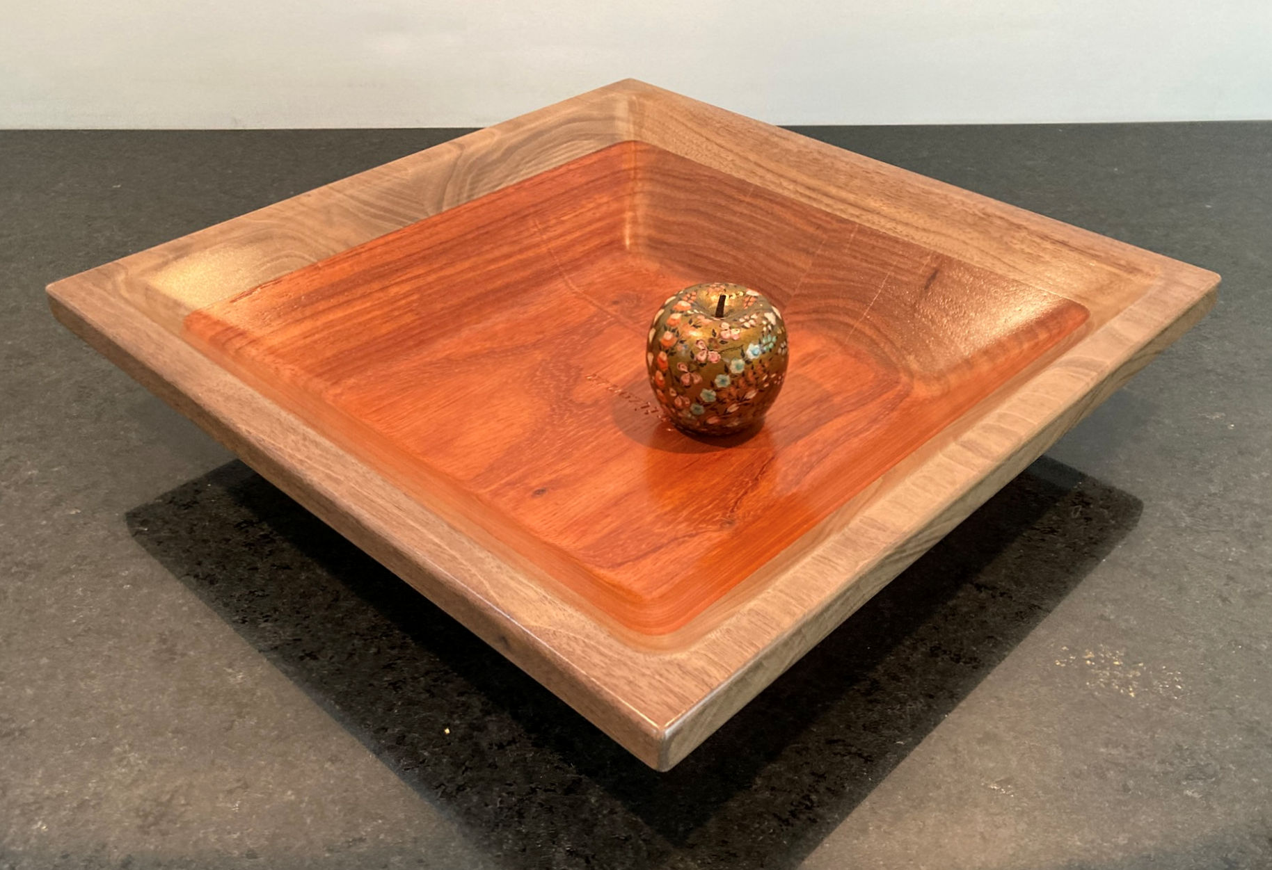 Centerpiece in Red Padauk & Walnut 