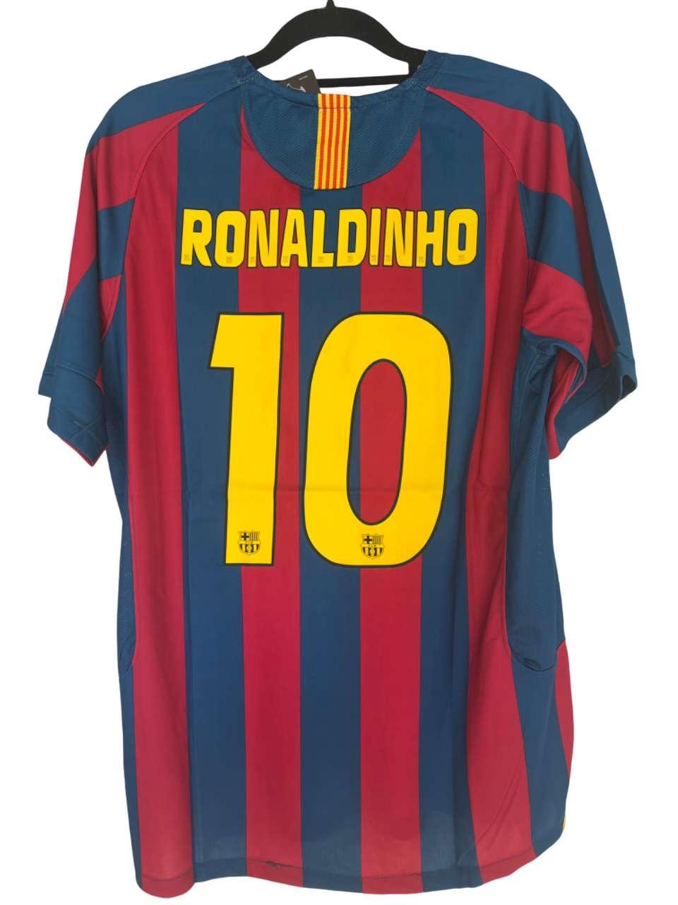 Maillot Ronaldinho Numéro 10 - FC Barcelona 2005-2006