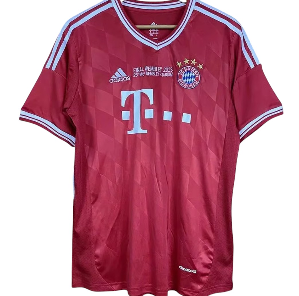 2013 Bayern Munich Maillot LDC manches courtes