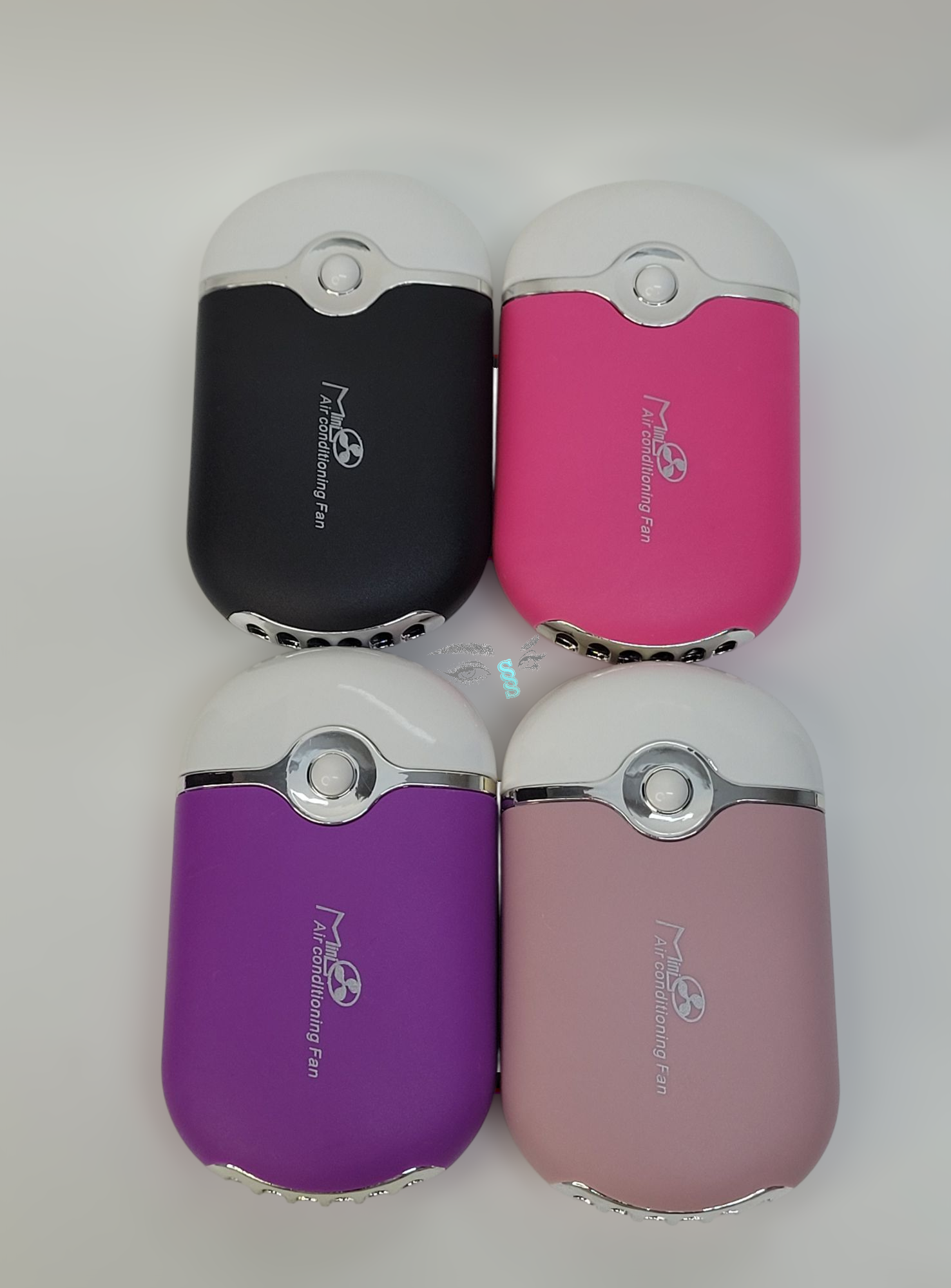 Mini ventiladores portátiles recargables eléctricos .