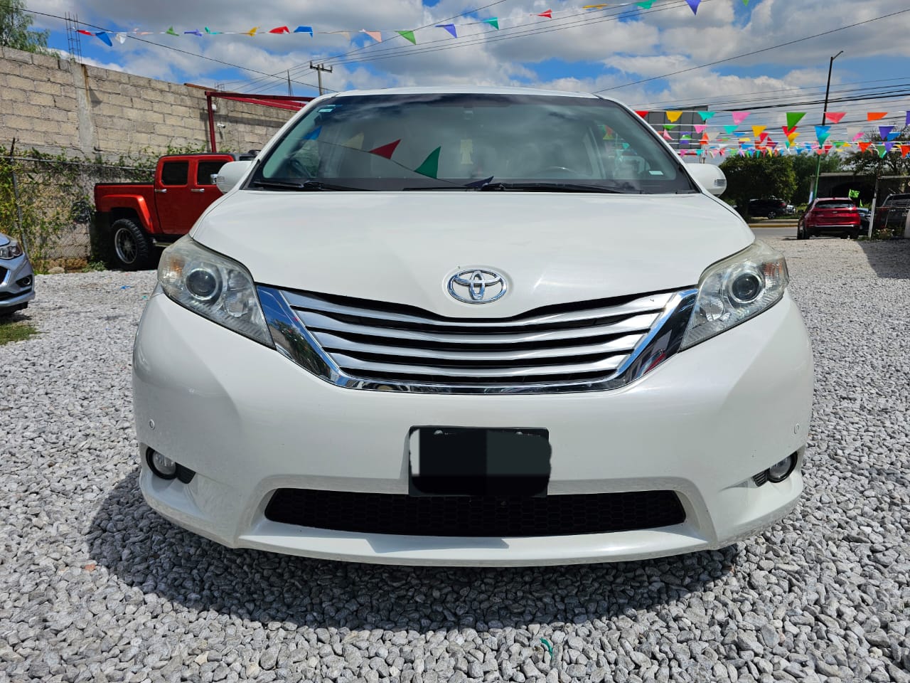Sienna 2014