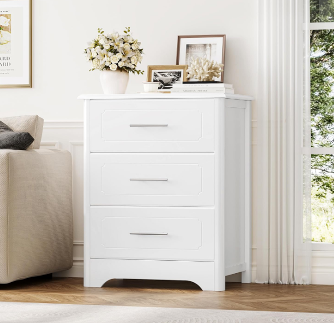 3 Drawer Dresser for Bedroom, 23.62" Wide Modern White Dresser, Tall Nightstand with 3 Deep Drawers, Wood Chest of Drawers, Side End Table for Living Room, Hallway, Home Office