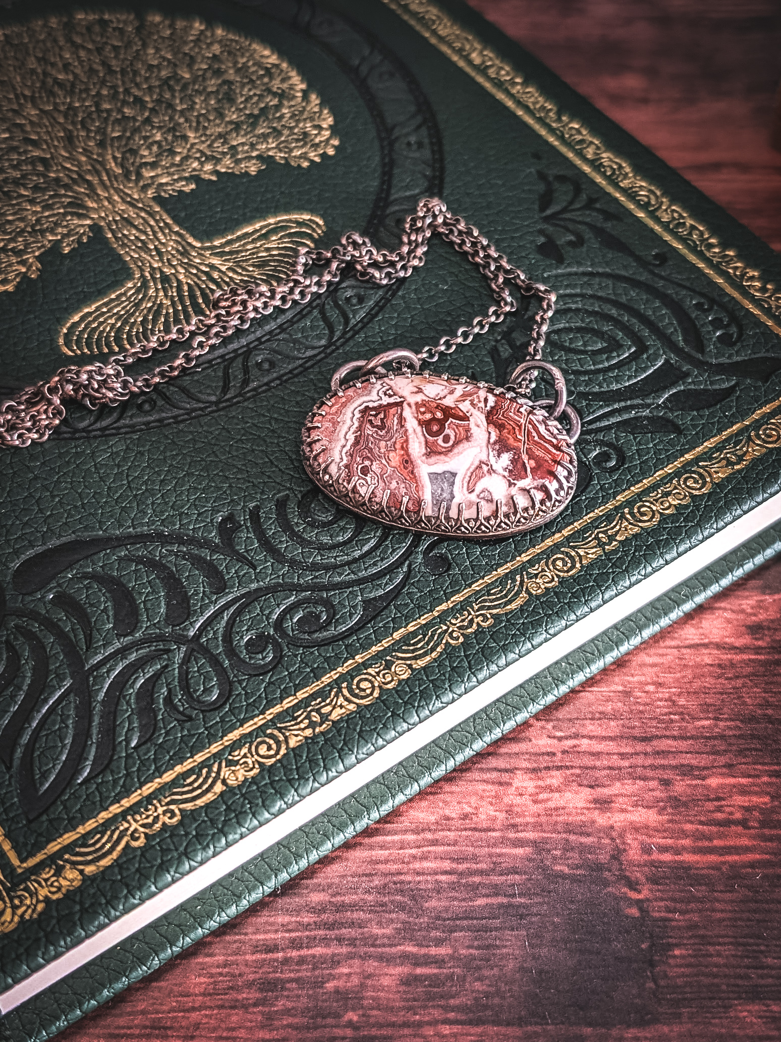 Collier Argent Rhazen