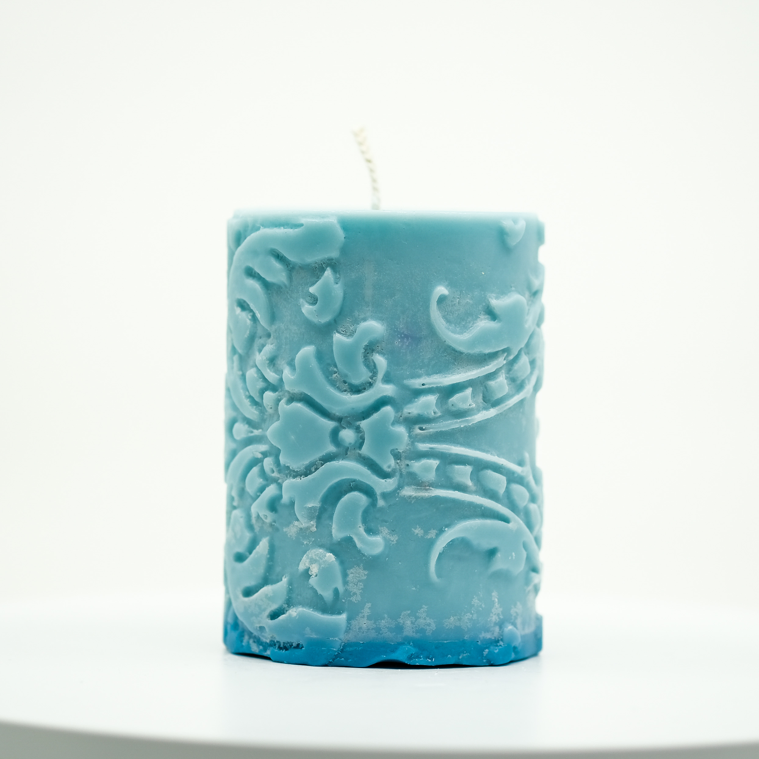 Žvakė - ornamentinė 1