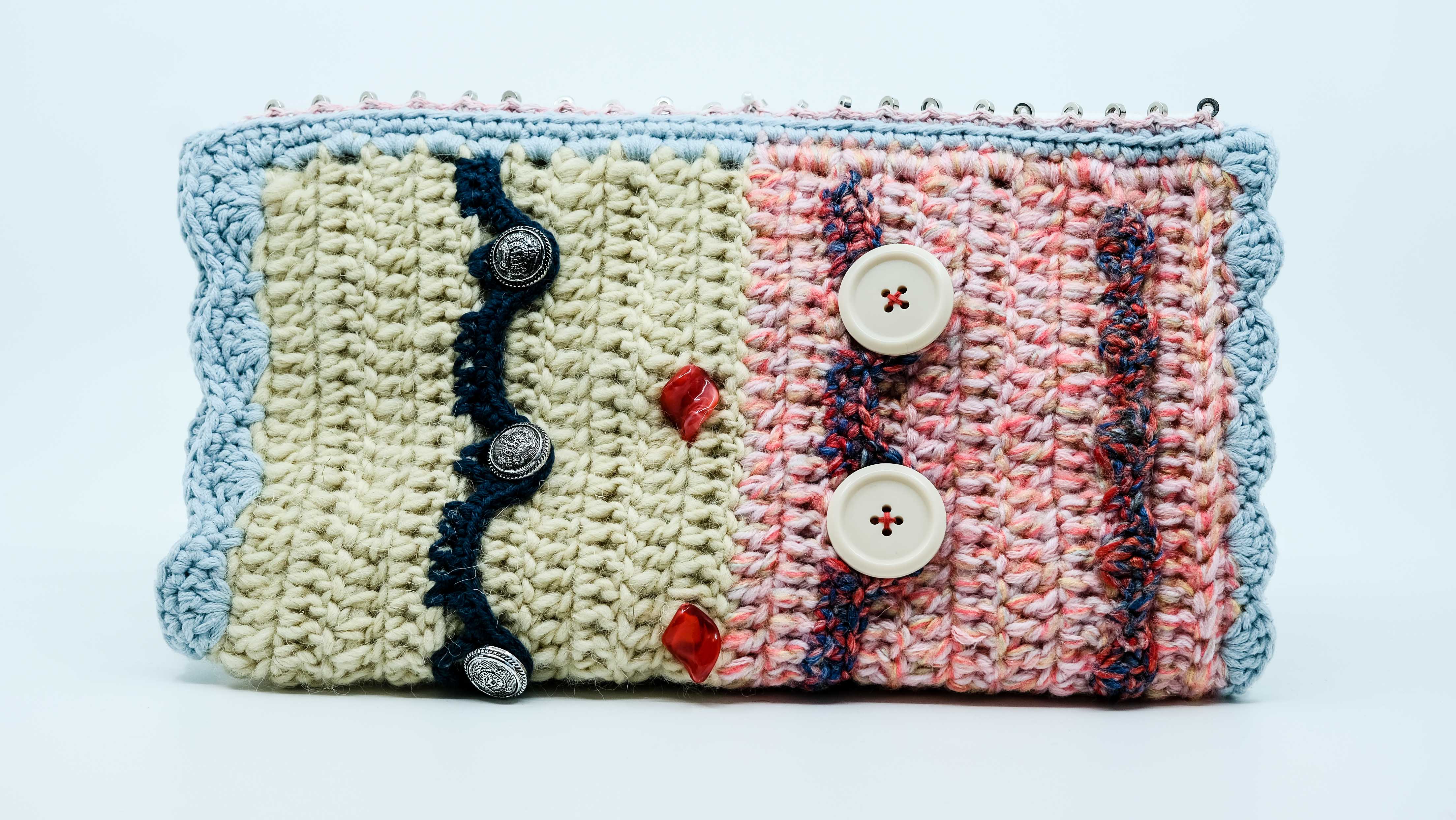 Rankovė - Demencija, Alzheimerio liga sergančių žmonių užimtumo priemonė