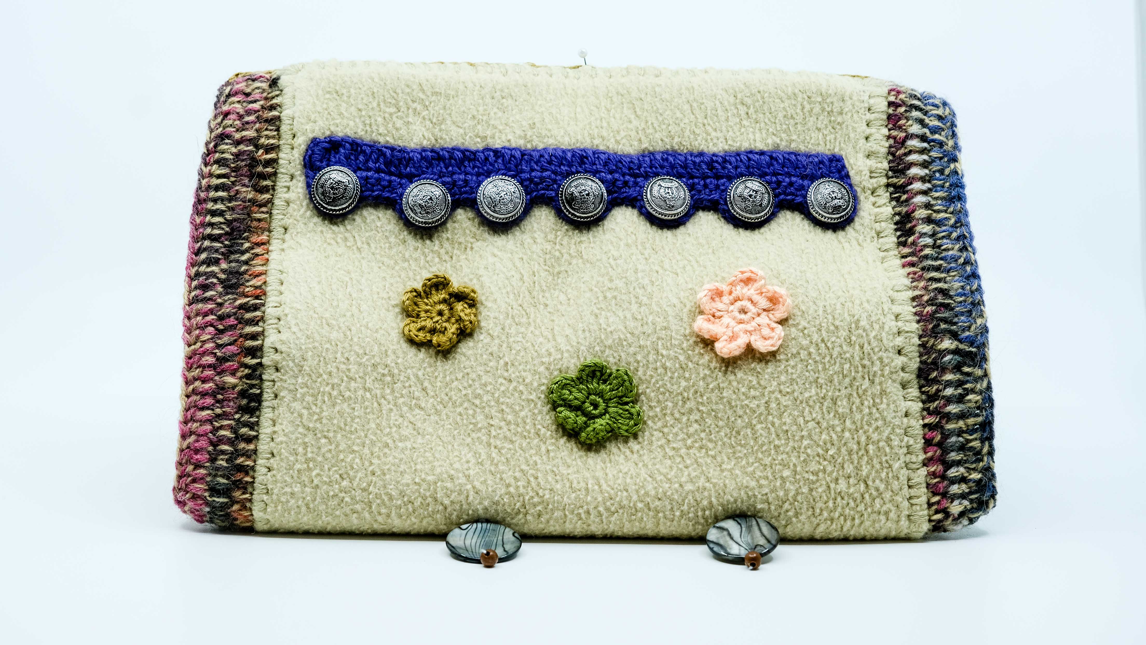 Rankovė - Demencija, Alzheimerio liga sergančių žmonių užimtumo priemonė