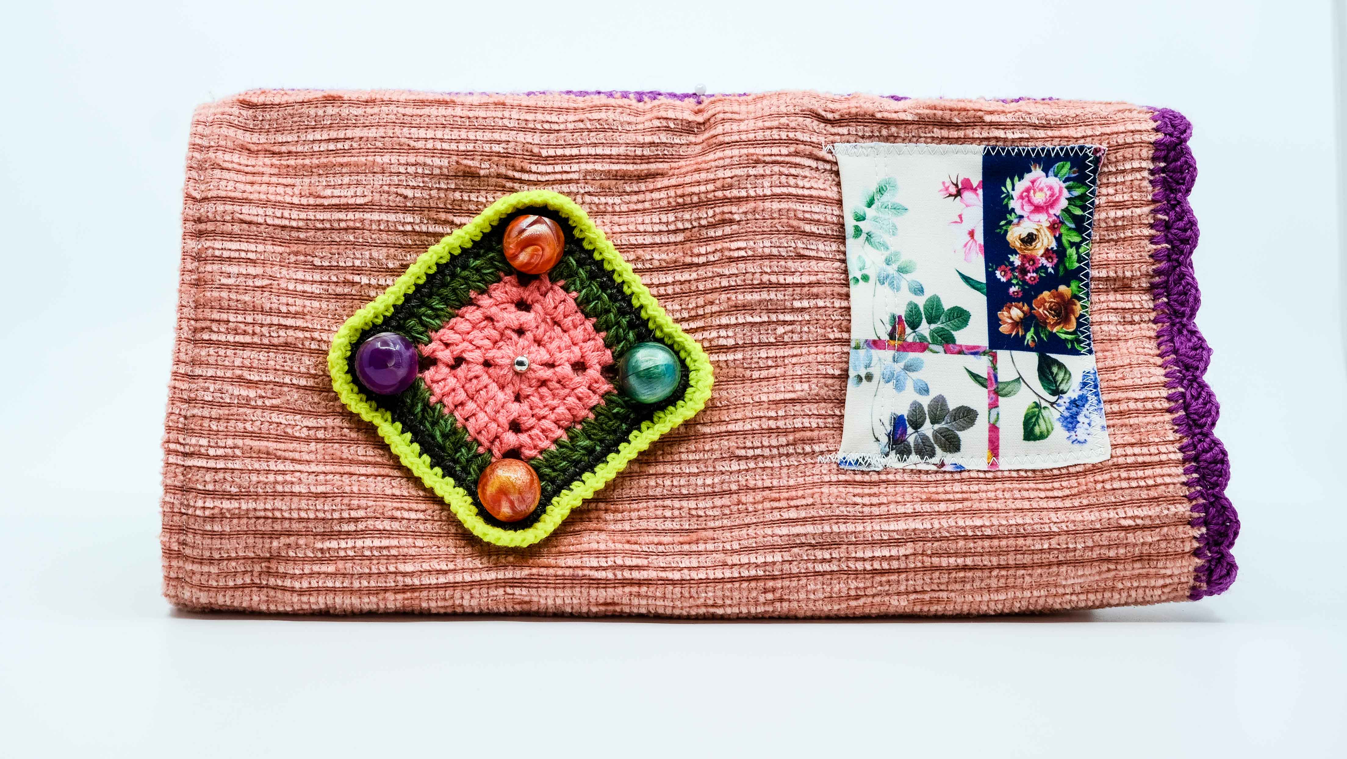 Rankovė - Demencija, Alzheimerio liga sergančių žmonių užimtumo priemonė