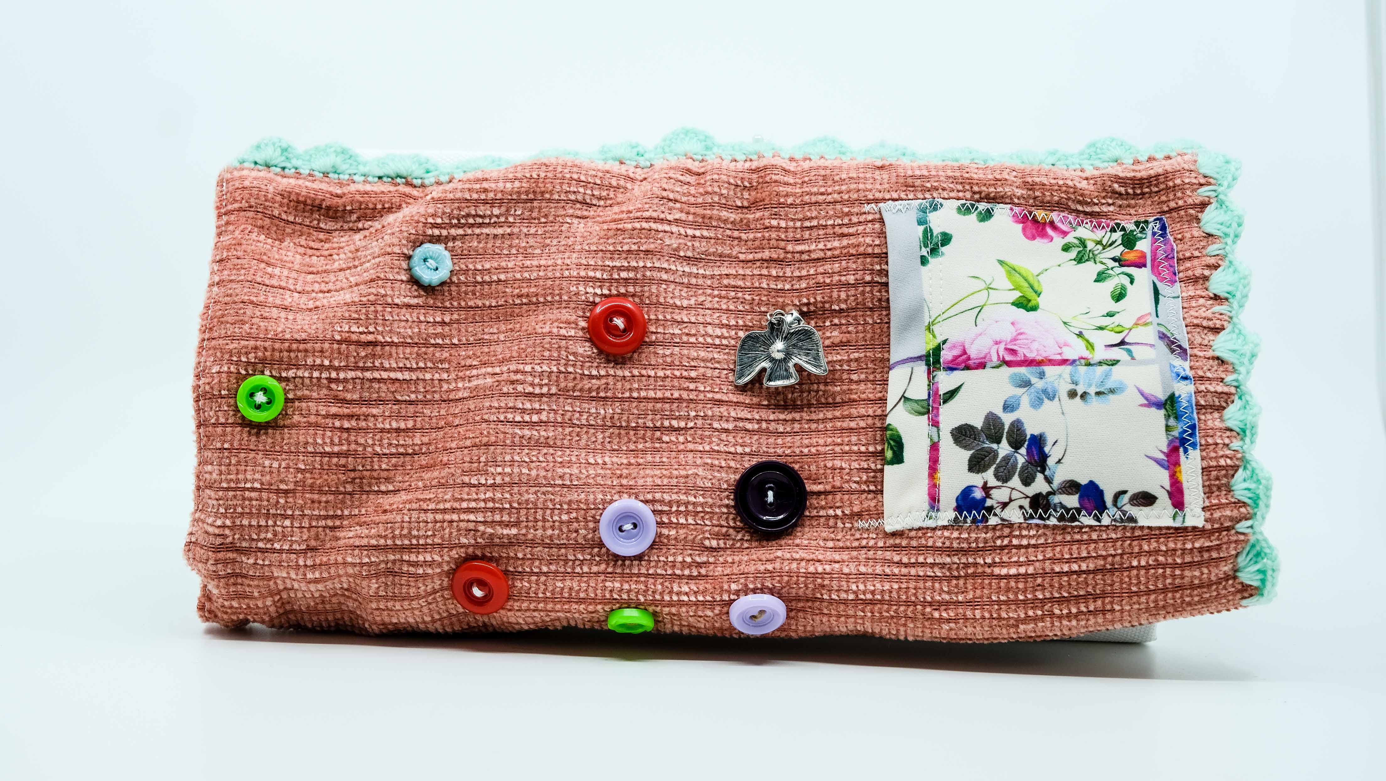 Rankovė - Demencija, Alzheimerio liga sergančių žmonių užimtumo priemonė