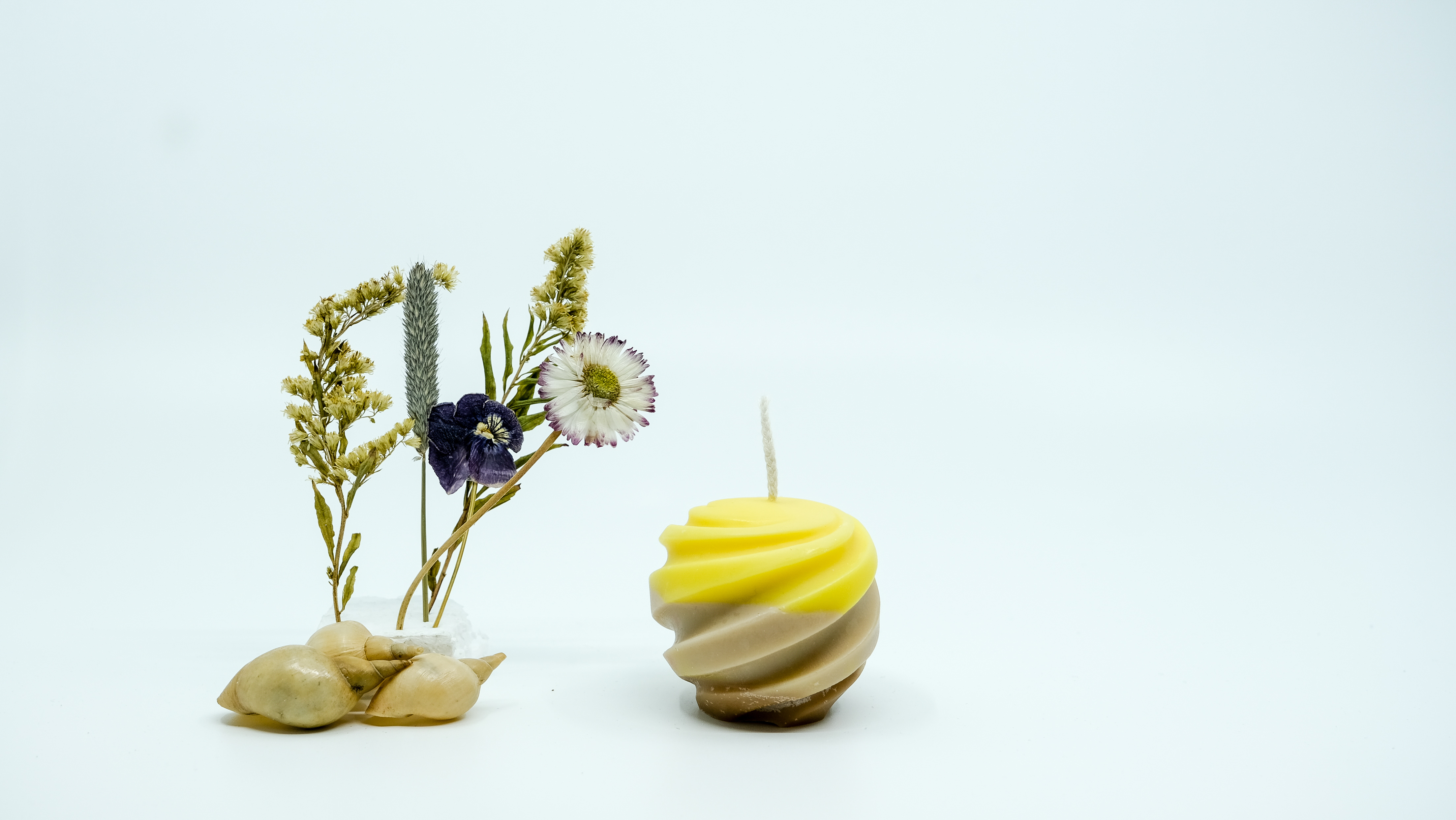 Žvakė - mažas spiralės motyvas