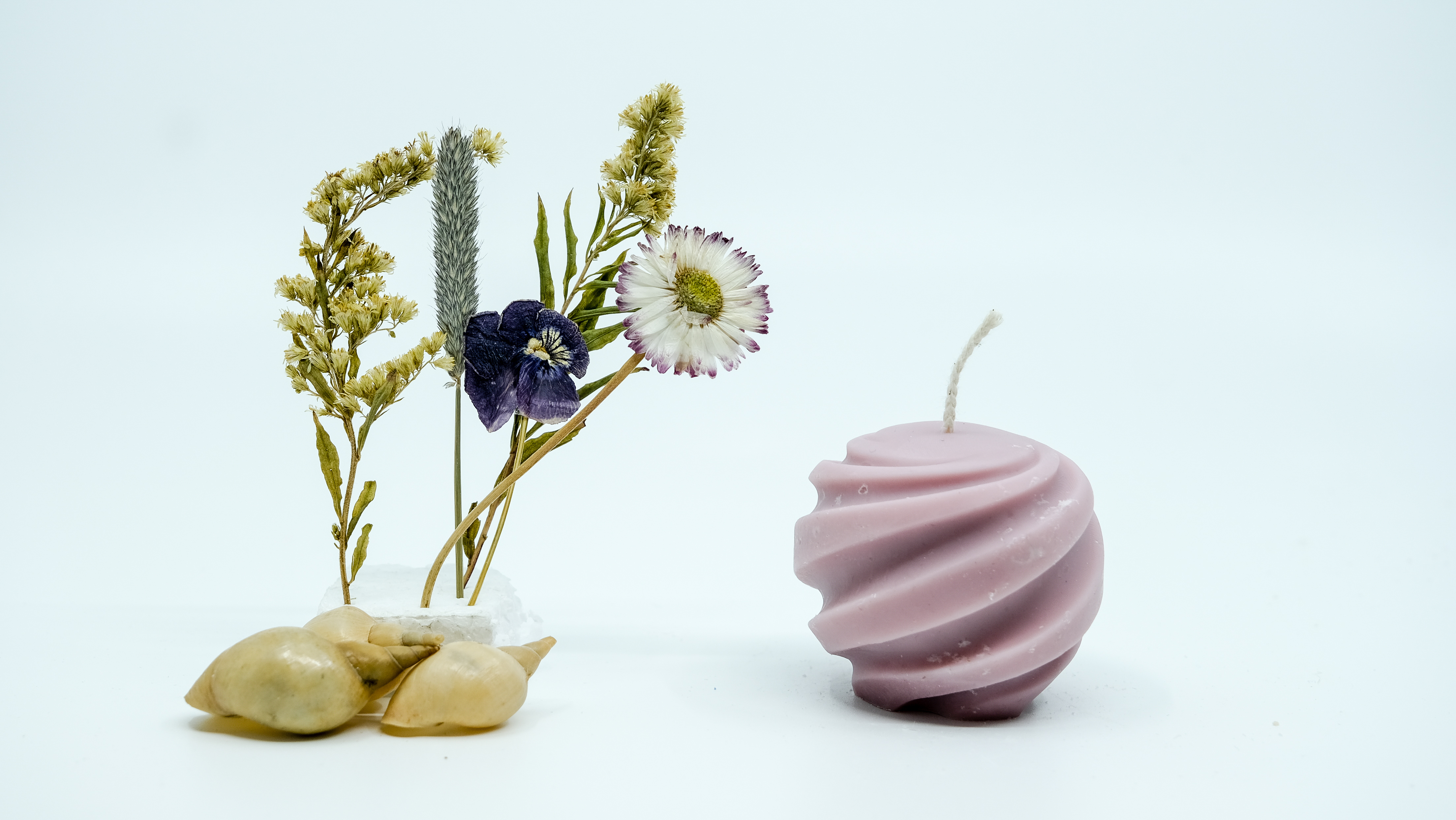 Žvakė - mažas spiralės motyvas