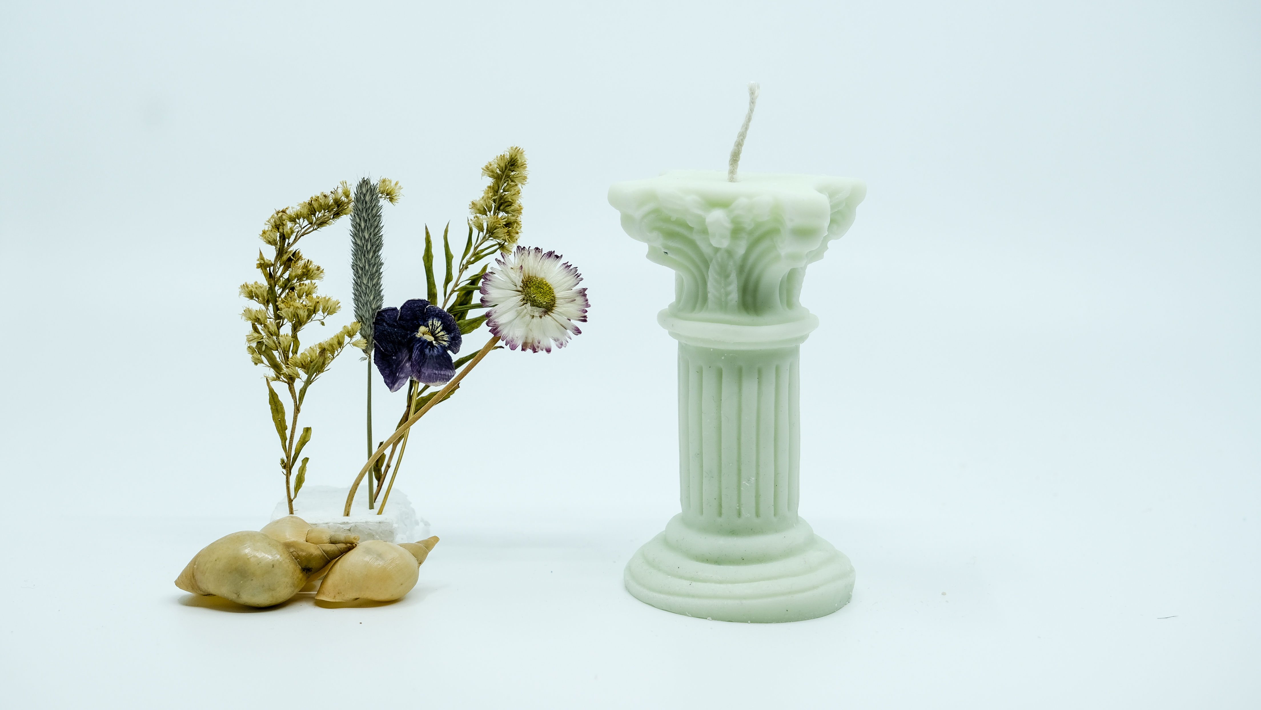 Žvakė - antikinė kolona