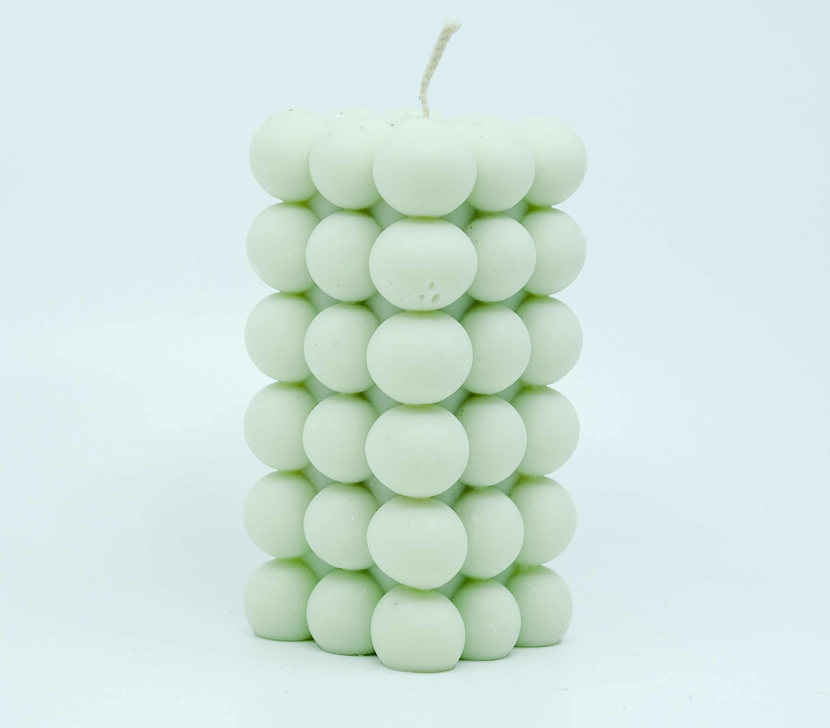 Žvakė - burbulų stulpas