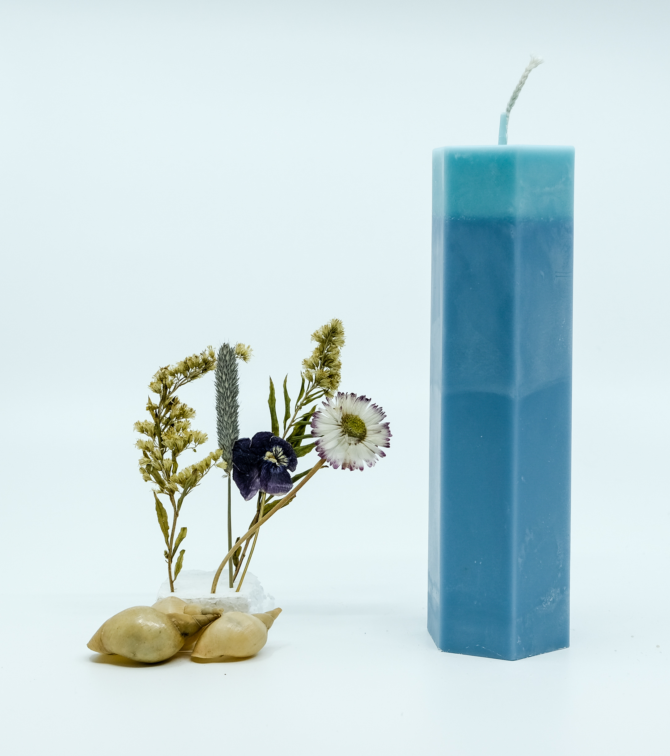 Žvakė - šešiakampis stulpas