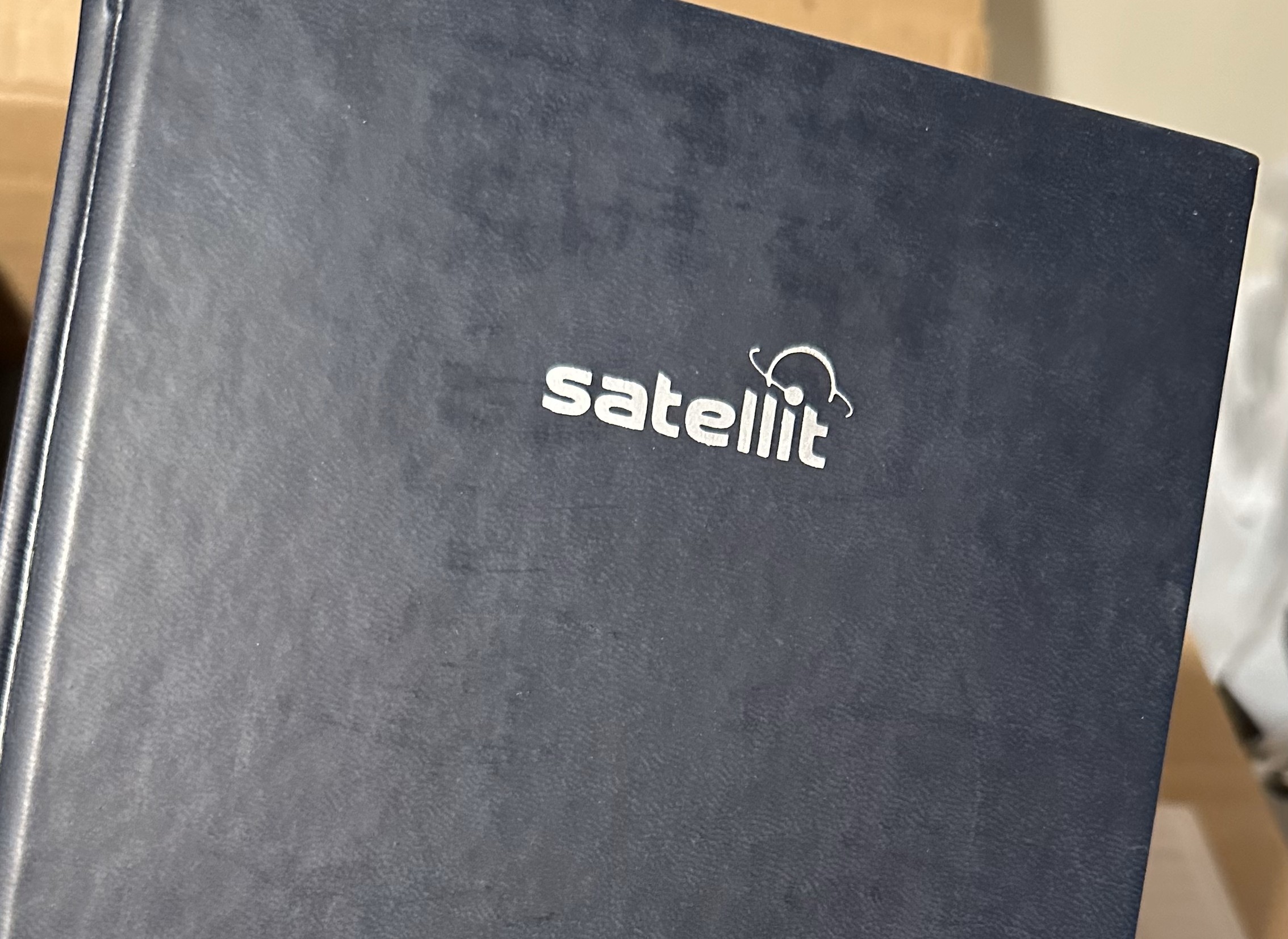 "Satellit" Journal