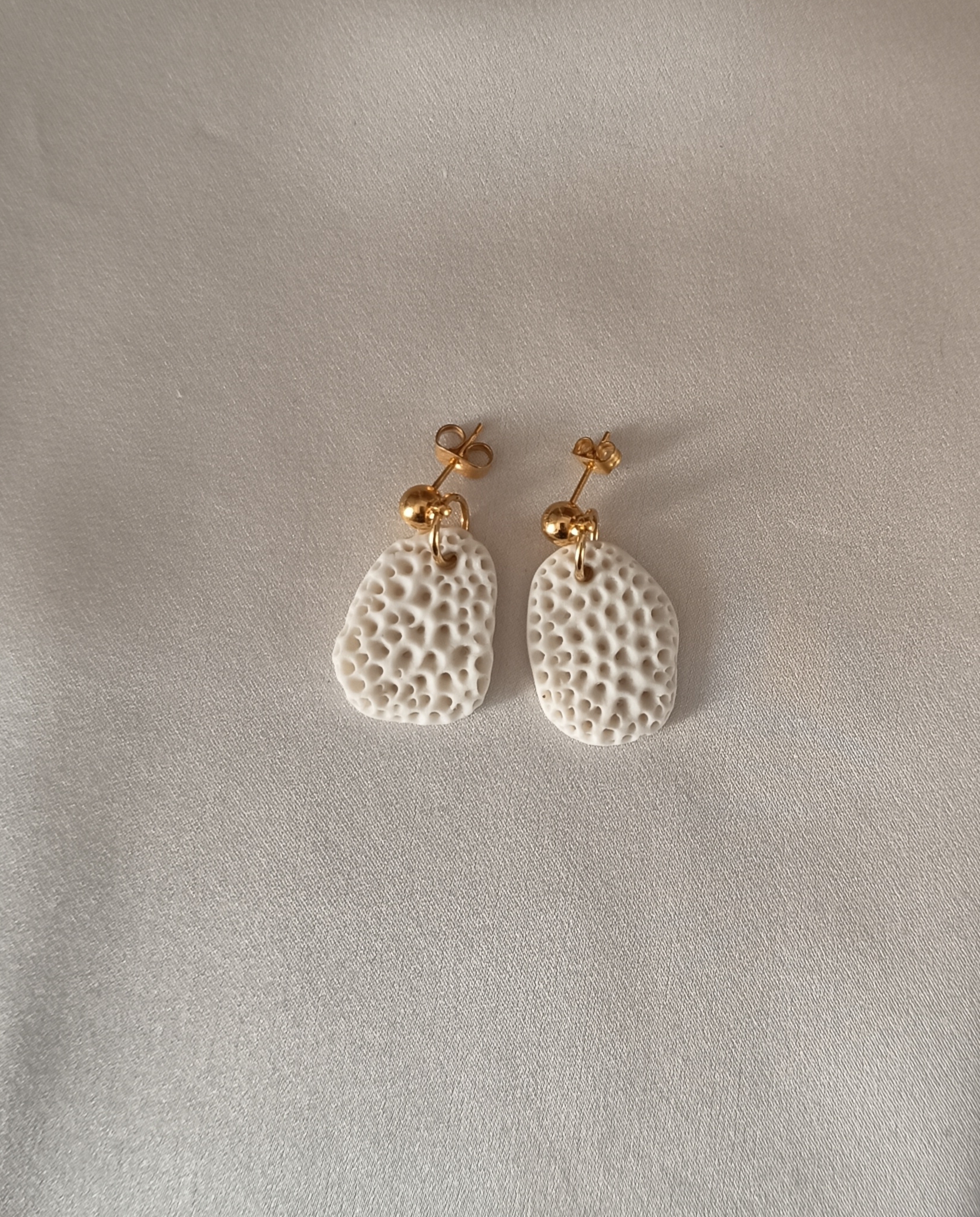 Boucles d'oreilles en porcelaine