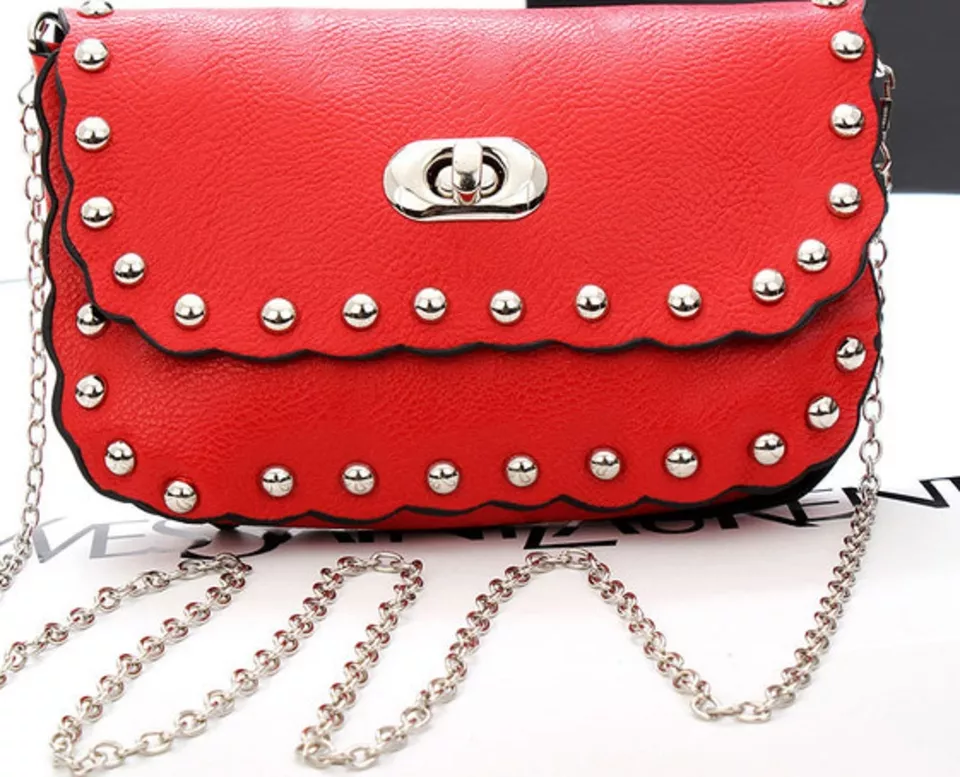 18.5cm*12cm*3cm Hot Selling models of luxury rivet packet chain shoulder bags