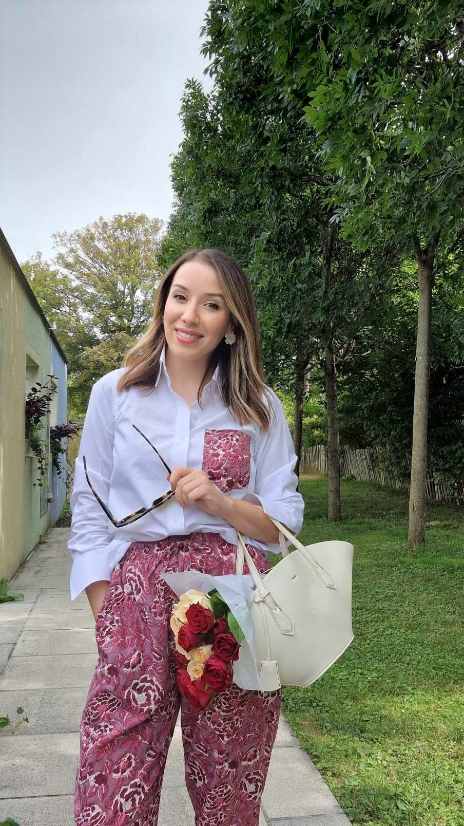 Bluse Modell Burgundy Color