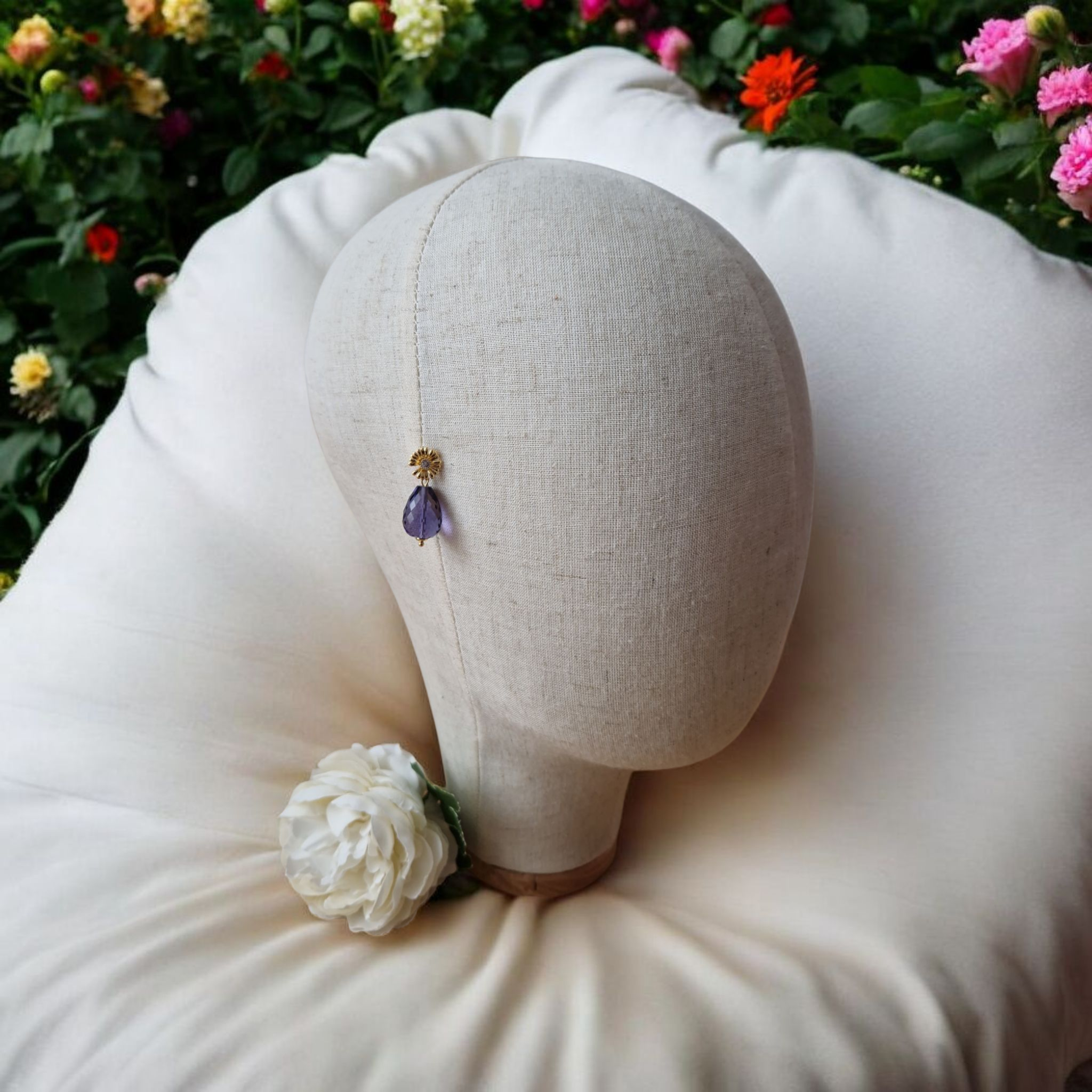 Ohrringe Modell Daisy mit Amethysten 