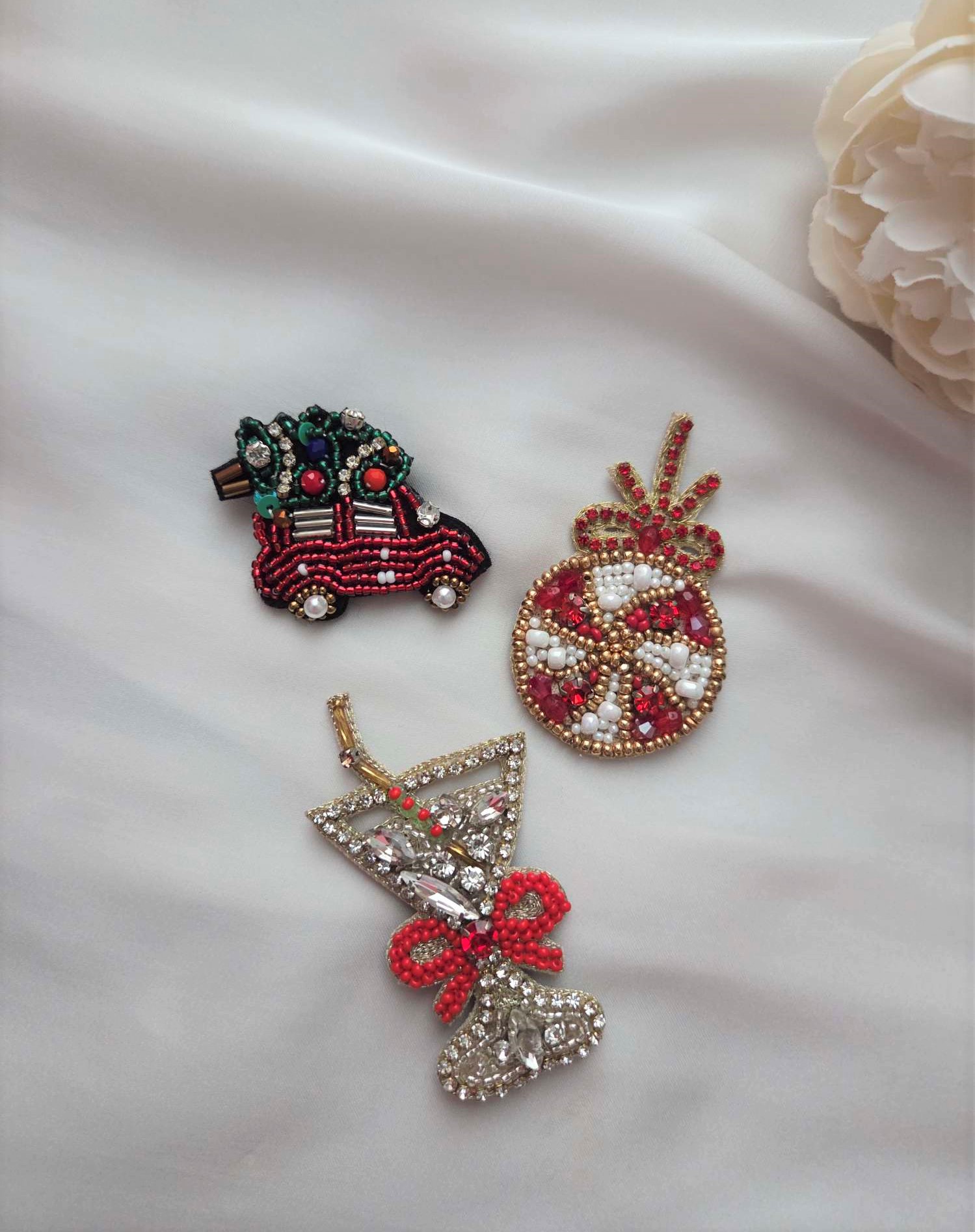 Weihnachtliche Broschen 19€-29€