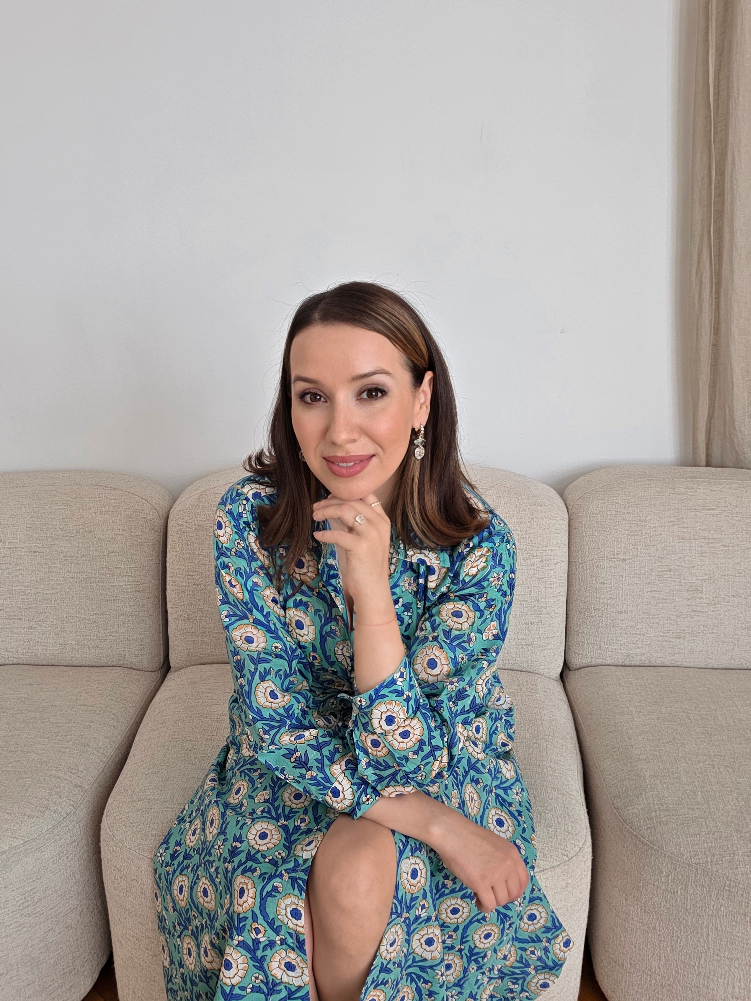 Hemdblusenkleid Modell Bella Hibiskusblüte