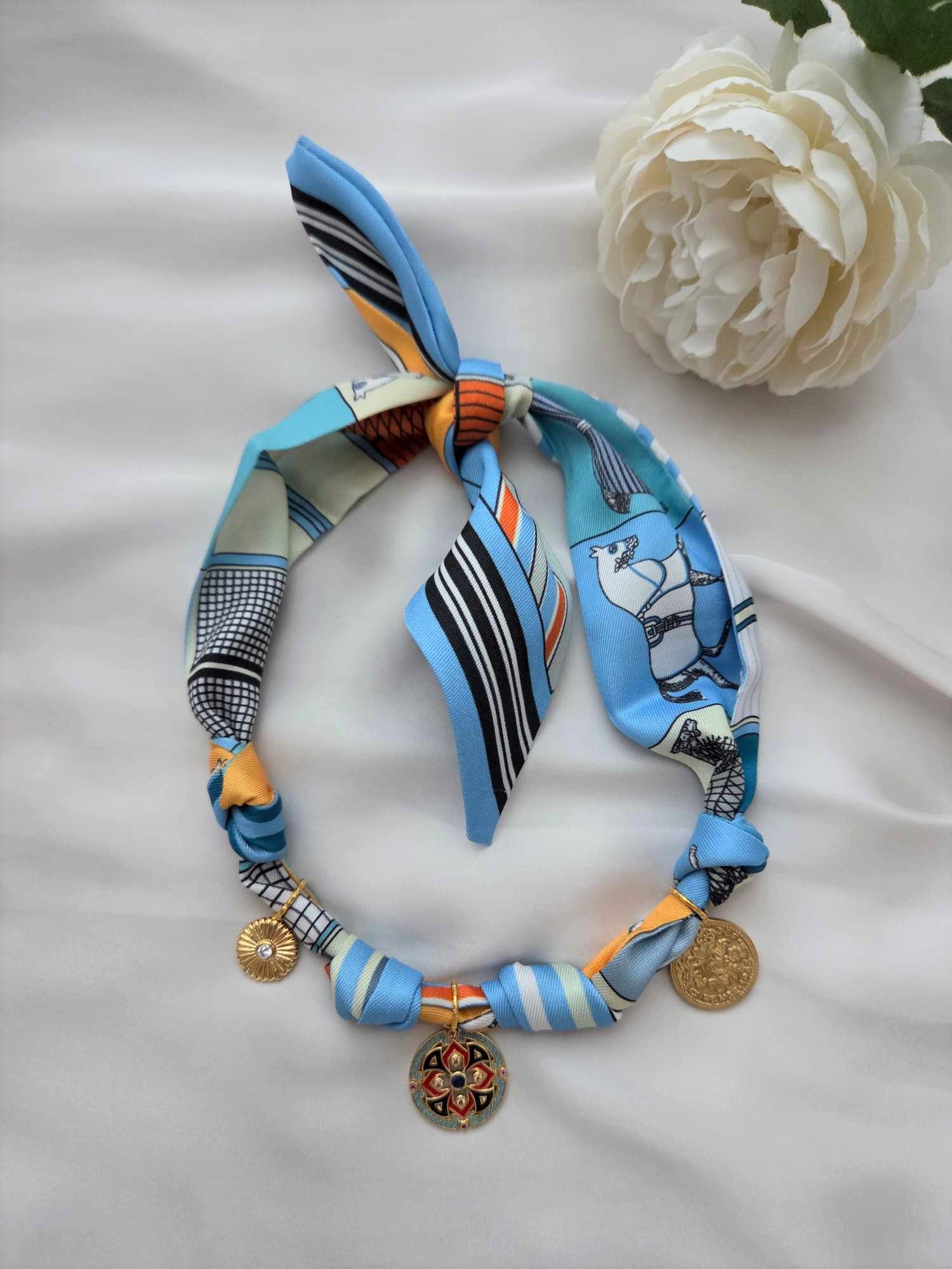 Halstuchkette Modell Iva