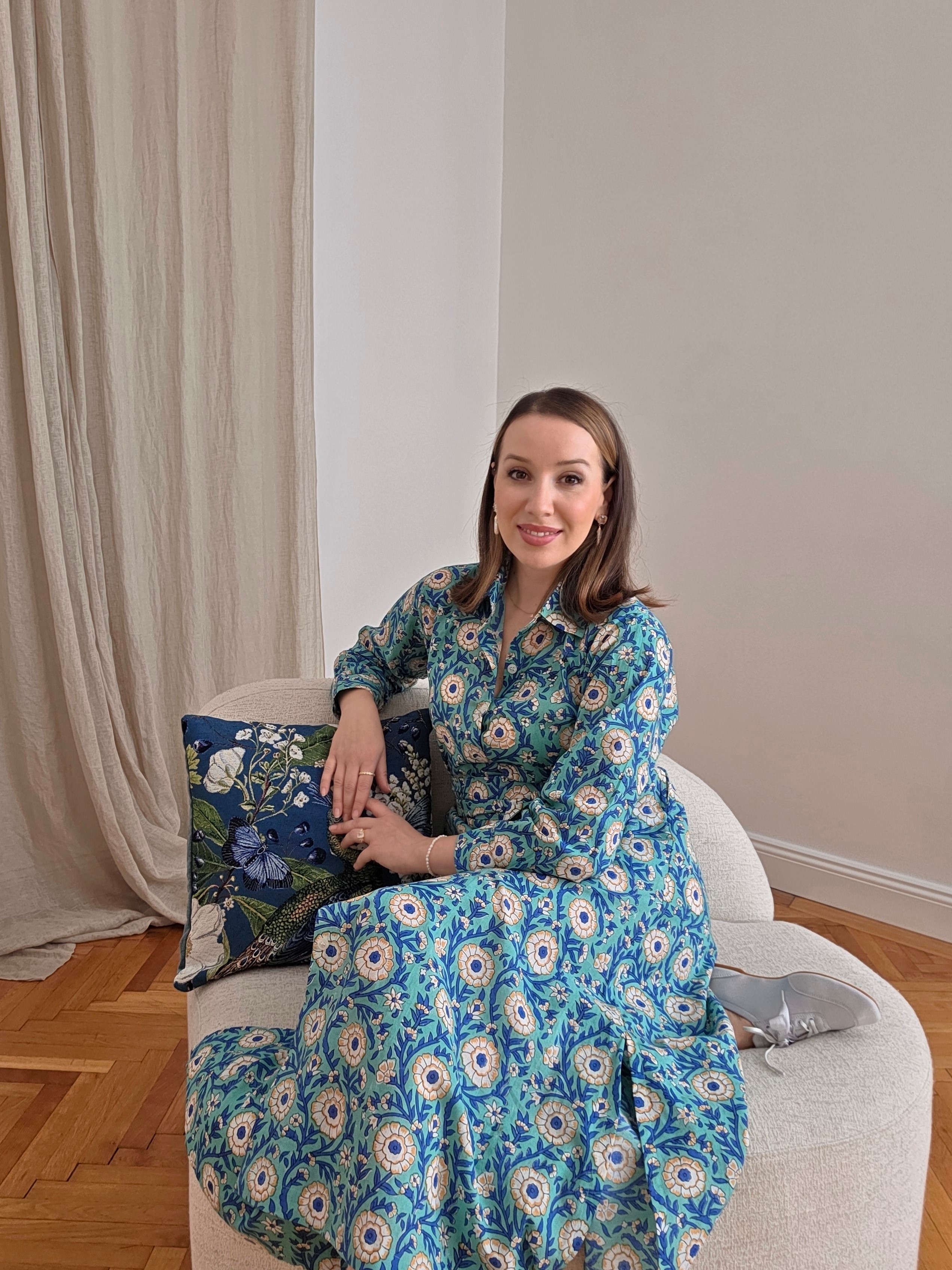 Hemdblusenkleid Modell Bella Hibiskusblüte