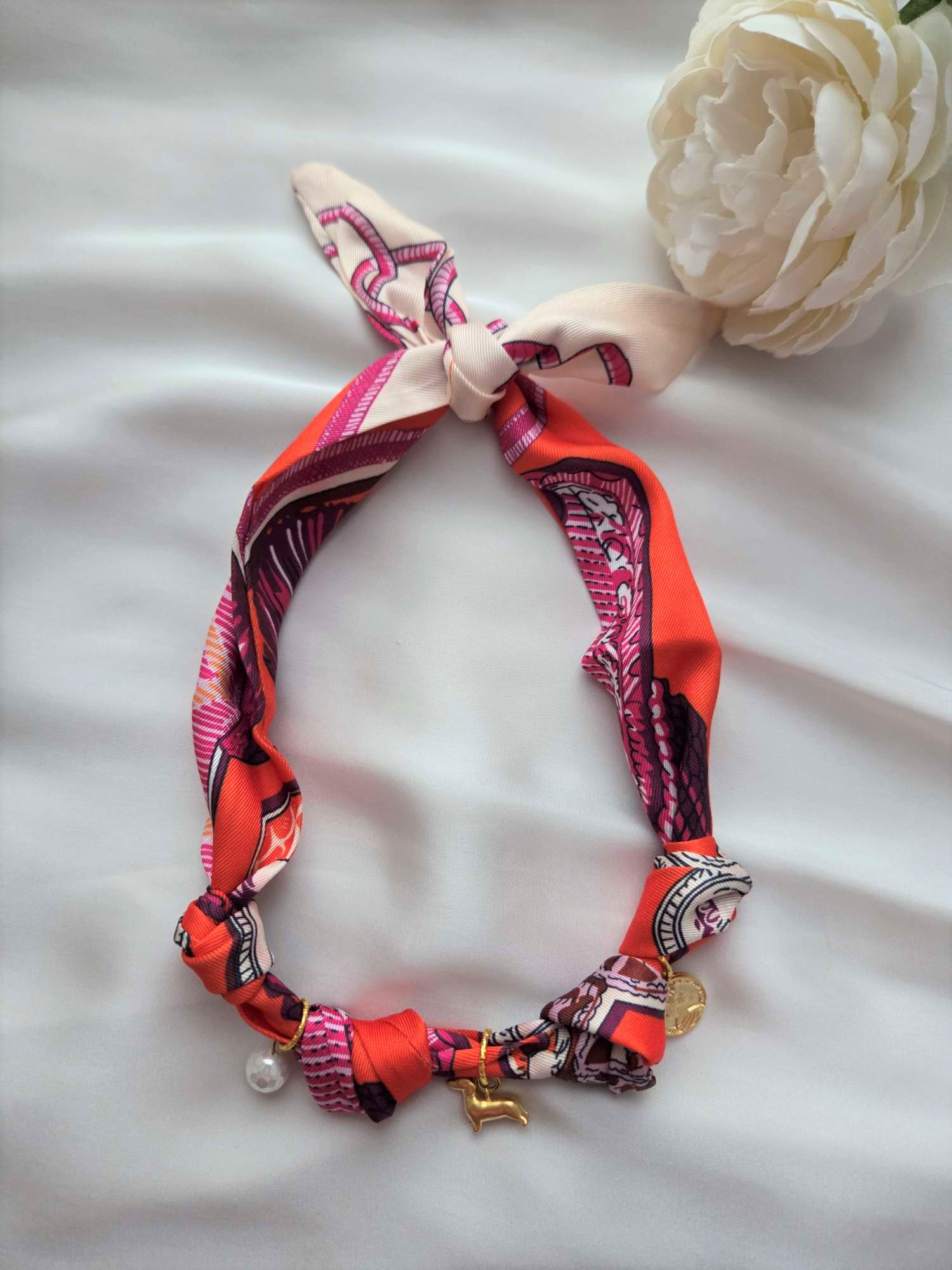 Halstuchkette Modell Iva