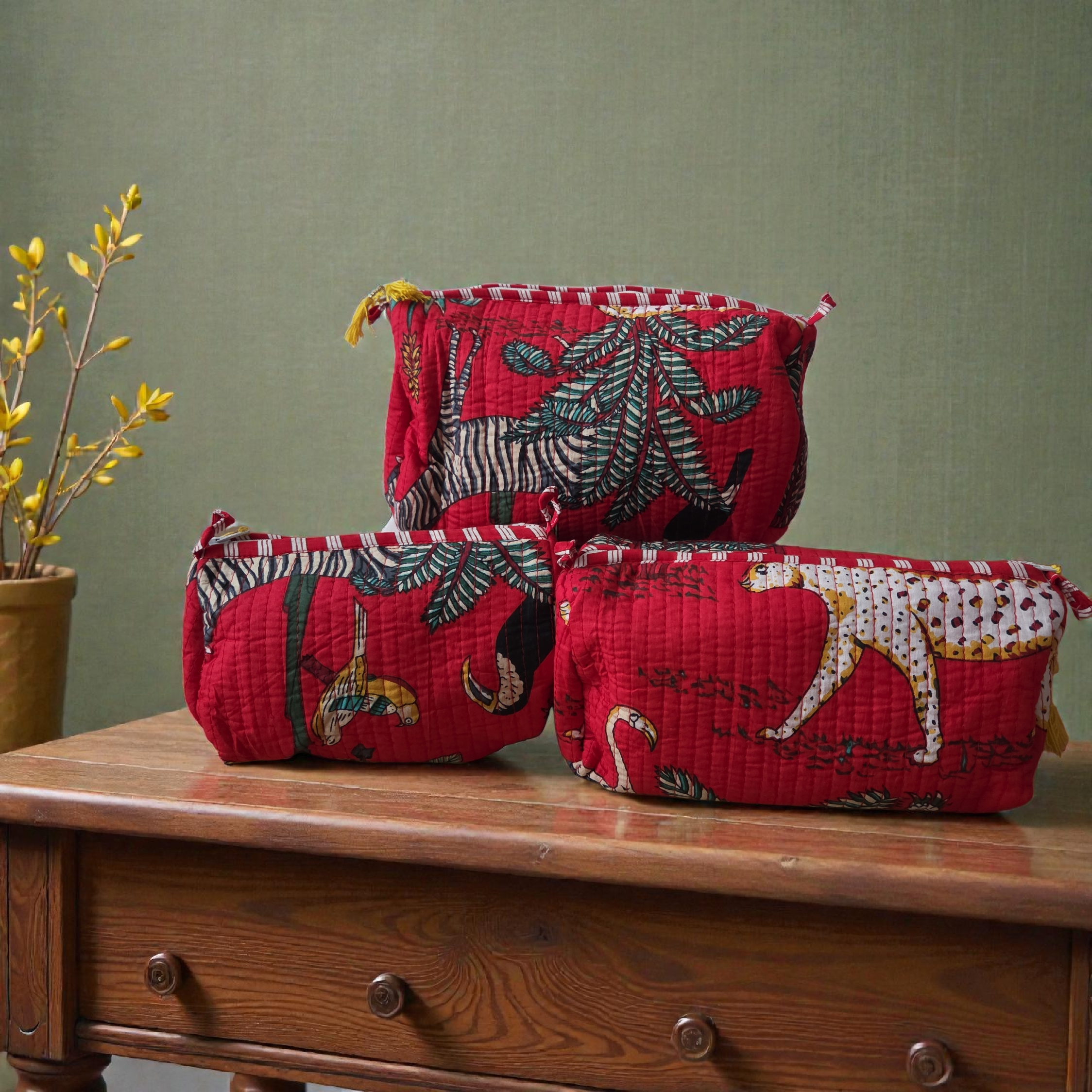 Beauty Bag im Wild Stil