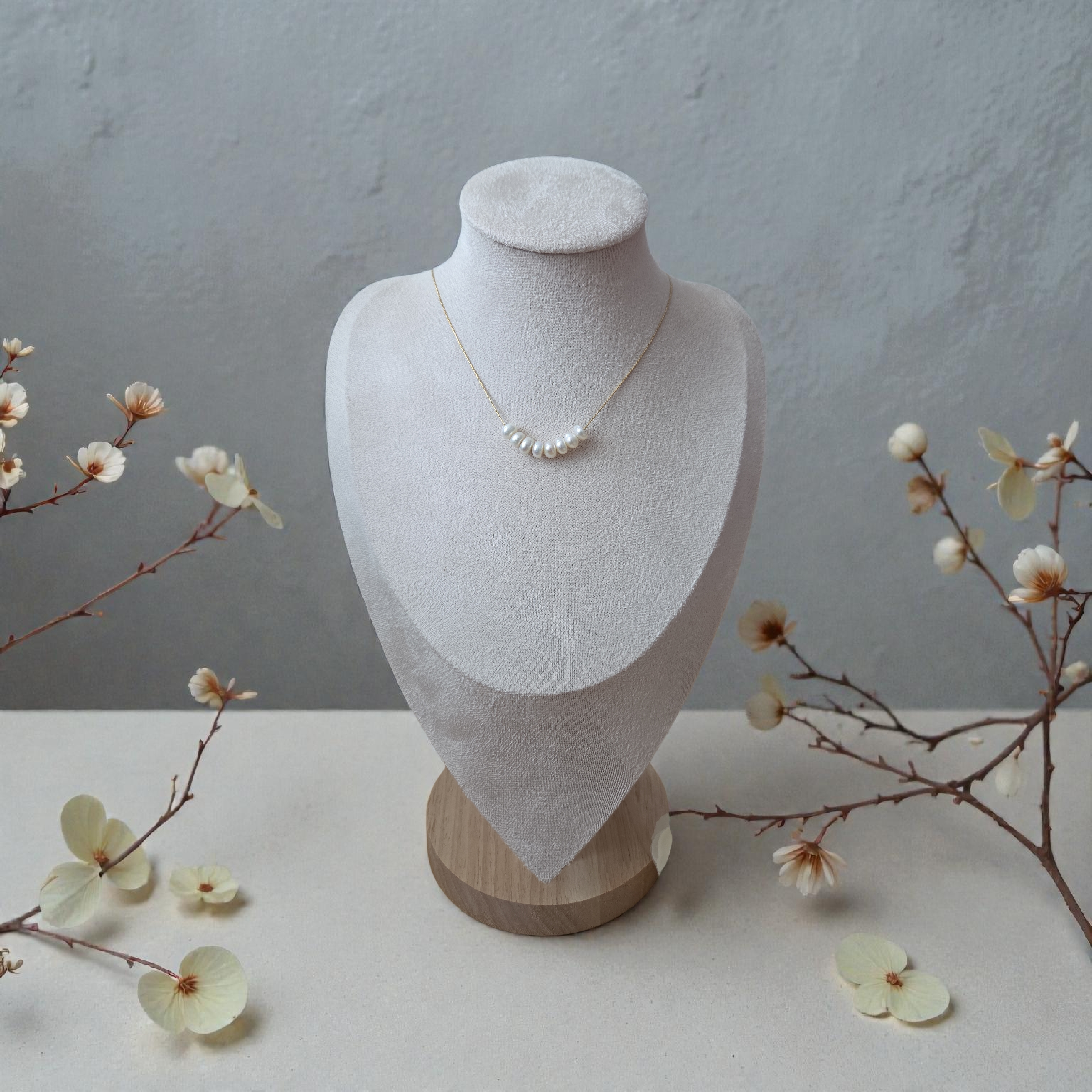 Halskette mit Süßwasserperlen