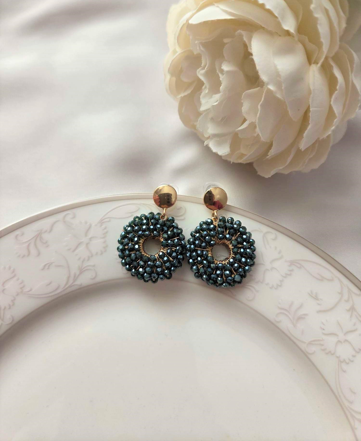 Besondere Ohrringe Modell Adventskranz 